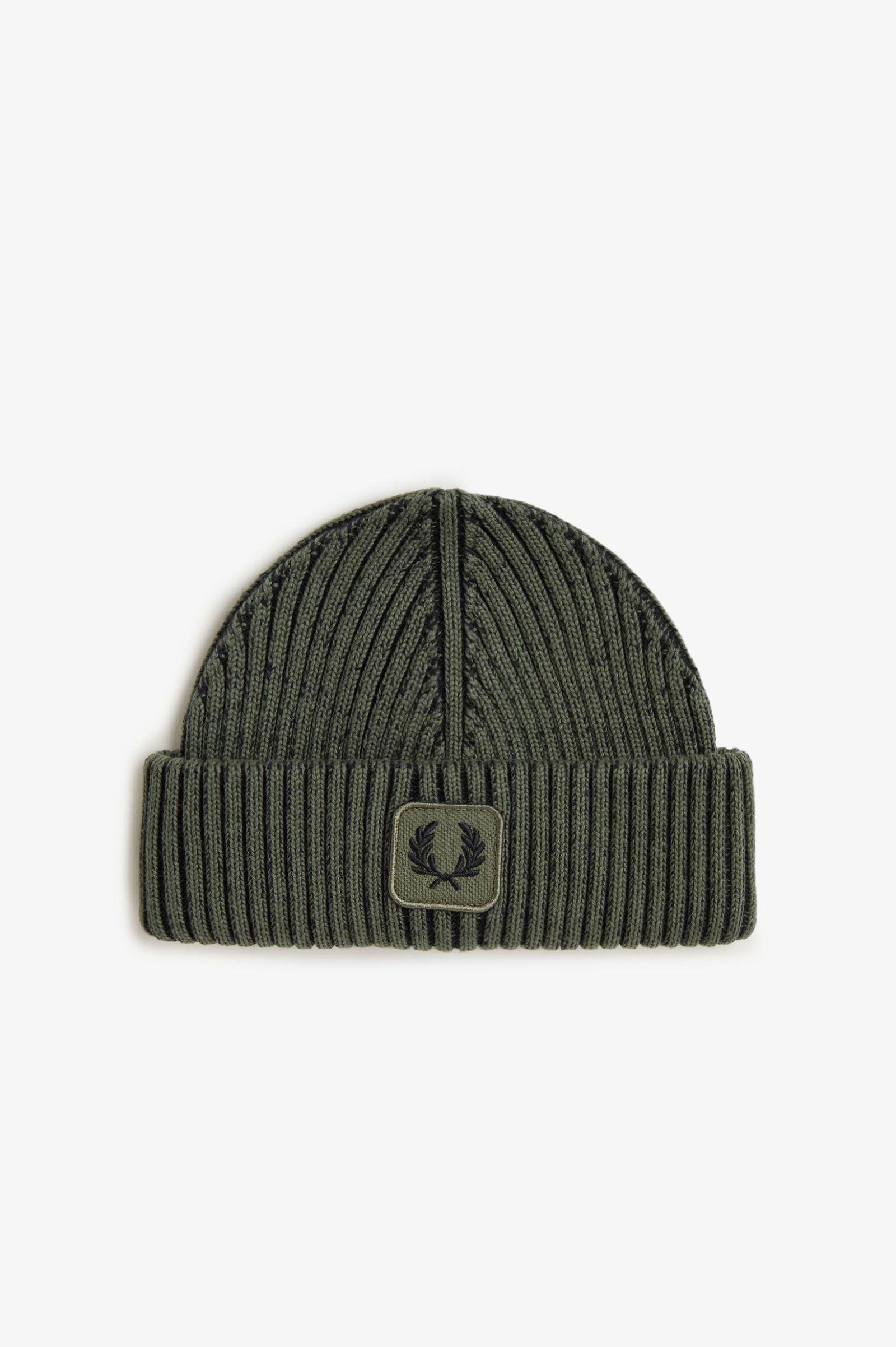 Fred Perry Cotton Ribbed Beanie (Laurelwreathgreen/Black) 