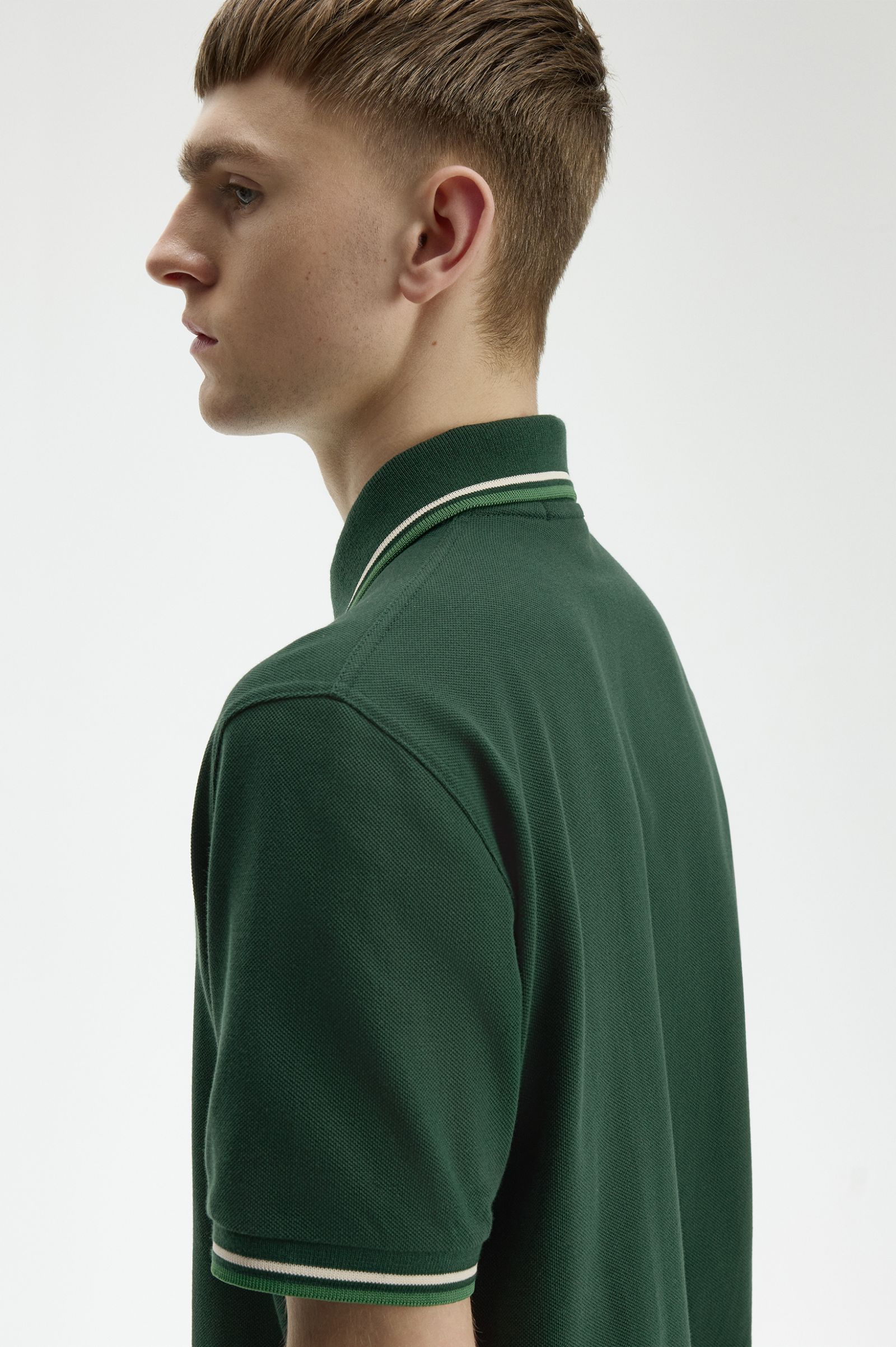 Fred Perry Made in England M12 Twin Tipped Polo Shirt (Grassroots/Tramline White/Ace Green)