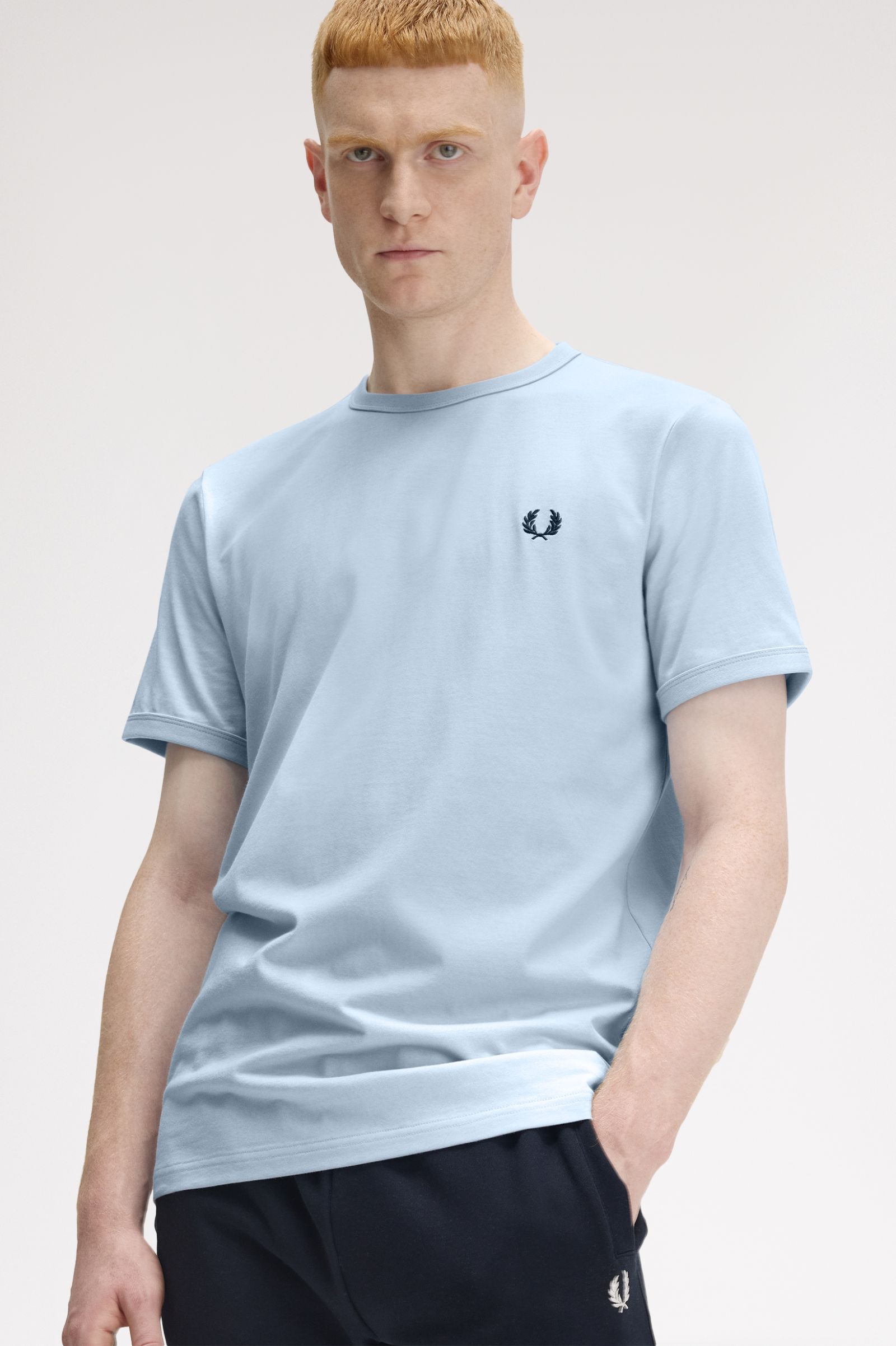 Fred Perry Ringer T-Shirt in Light Smoke