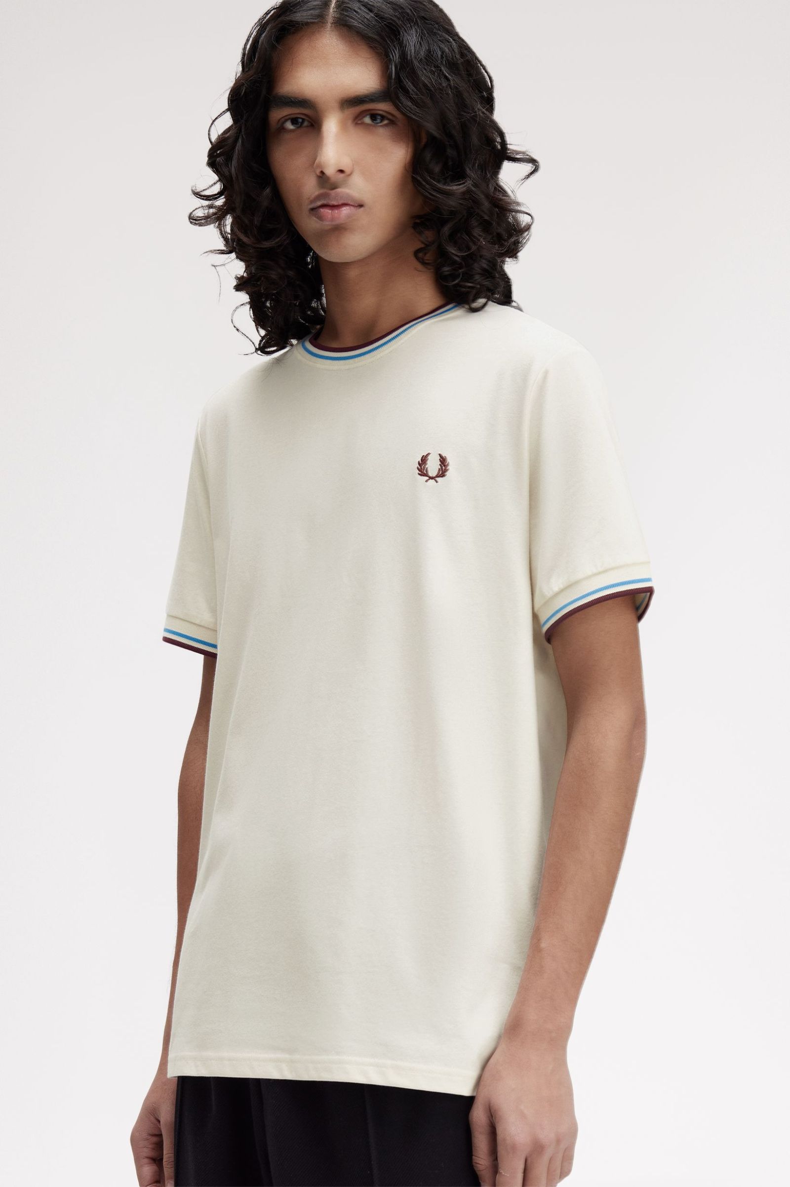 Fred Perry Twin Tipped T-Shirt in Ecru/Court Blue/Oxblood 