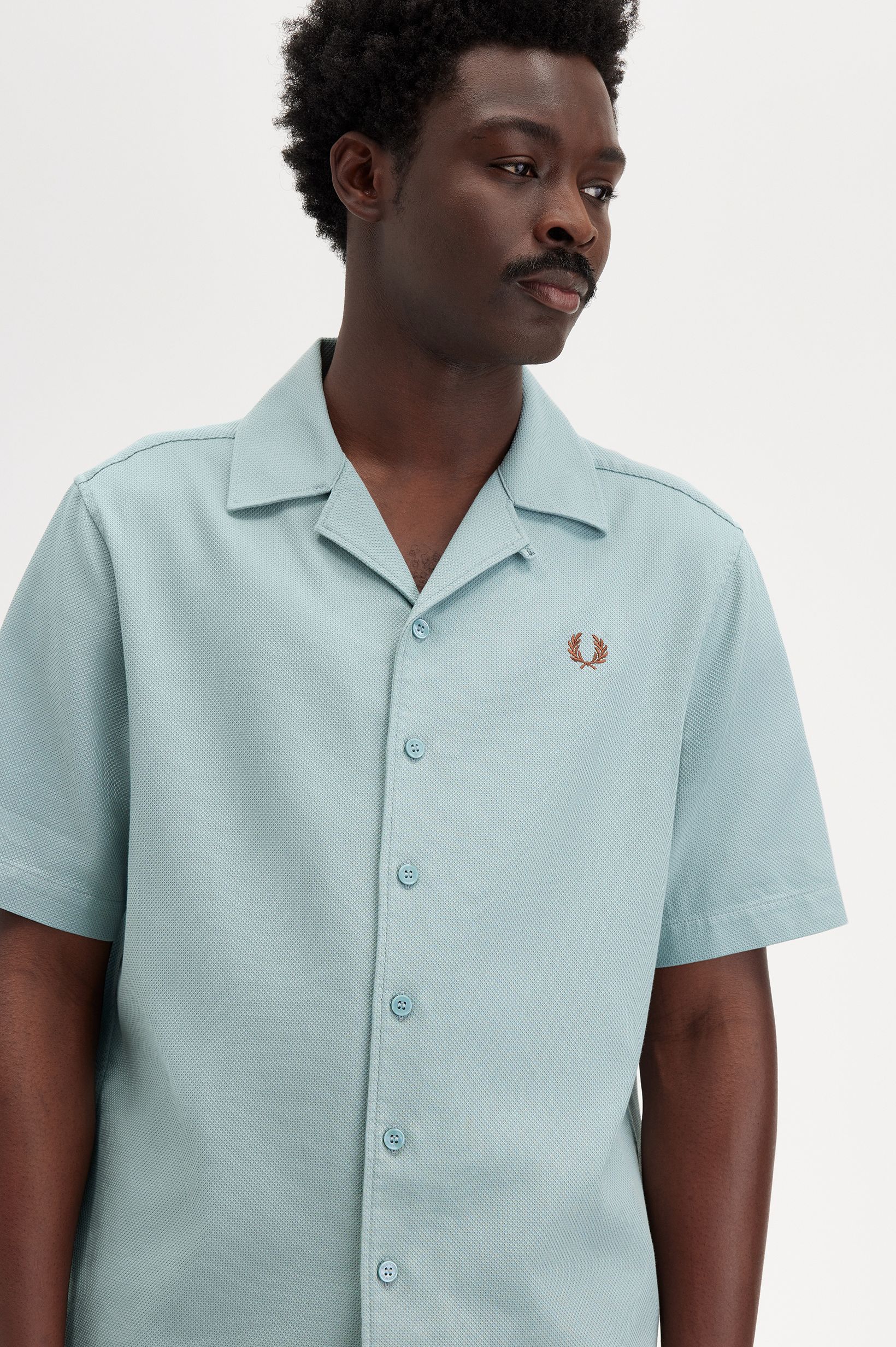 Fred Perry Pique Texture Revere Collar Shirt vin Silverblue