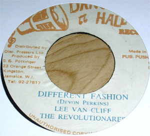 Lee Van Cleef - Different Fashion / The Revolutionaries - Different Style (7")