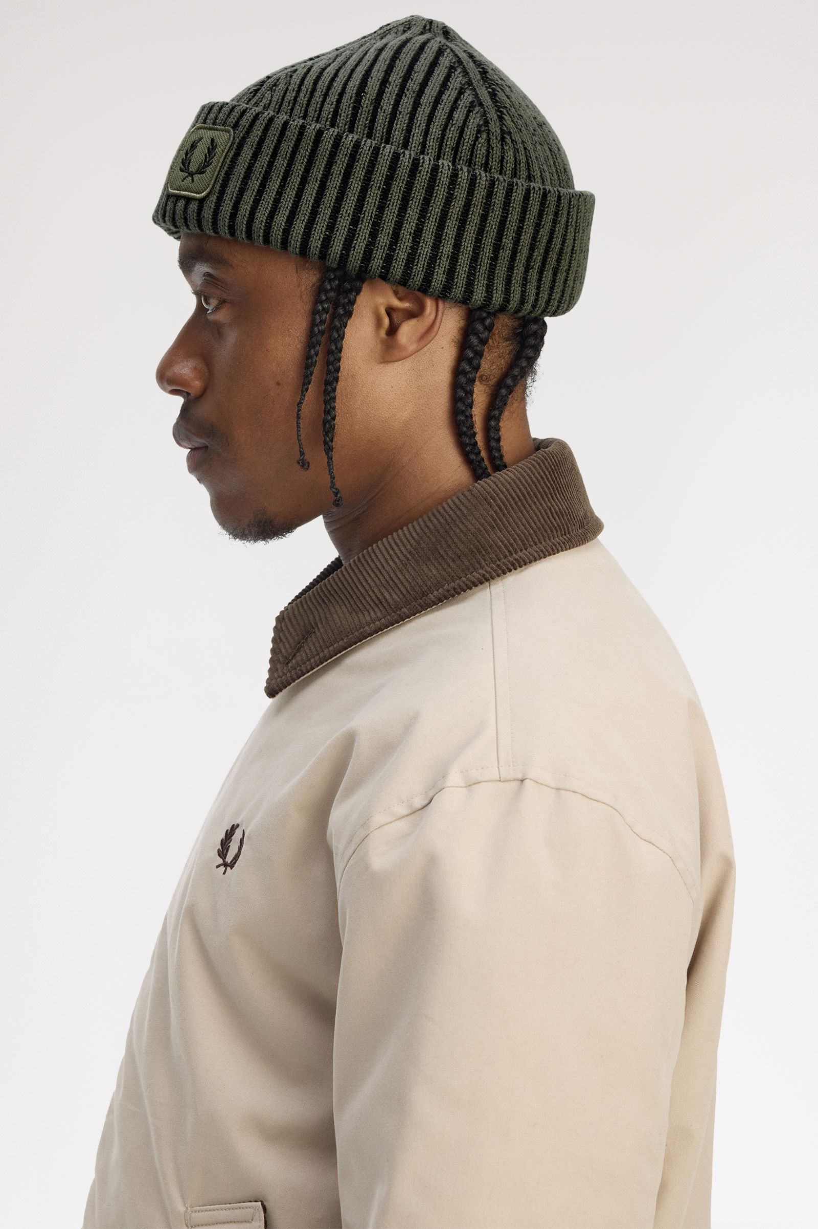 Fred Perry Cotton Ribbed Beanie (Laurelwreathgreen/Black) 