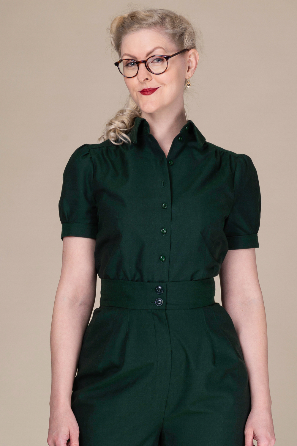 Emmy Design The Preppy Professor Shirt in Preppey Green