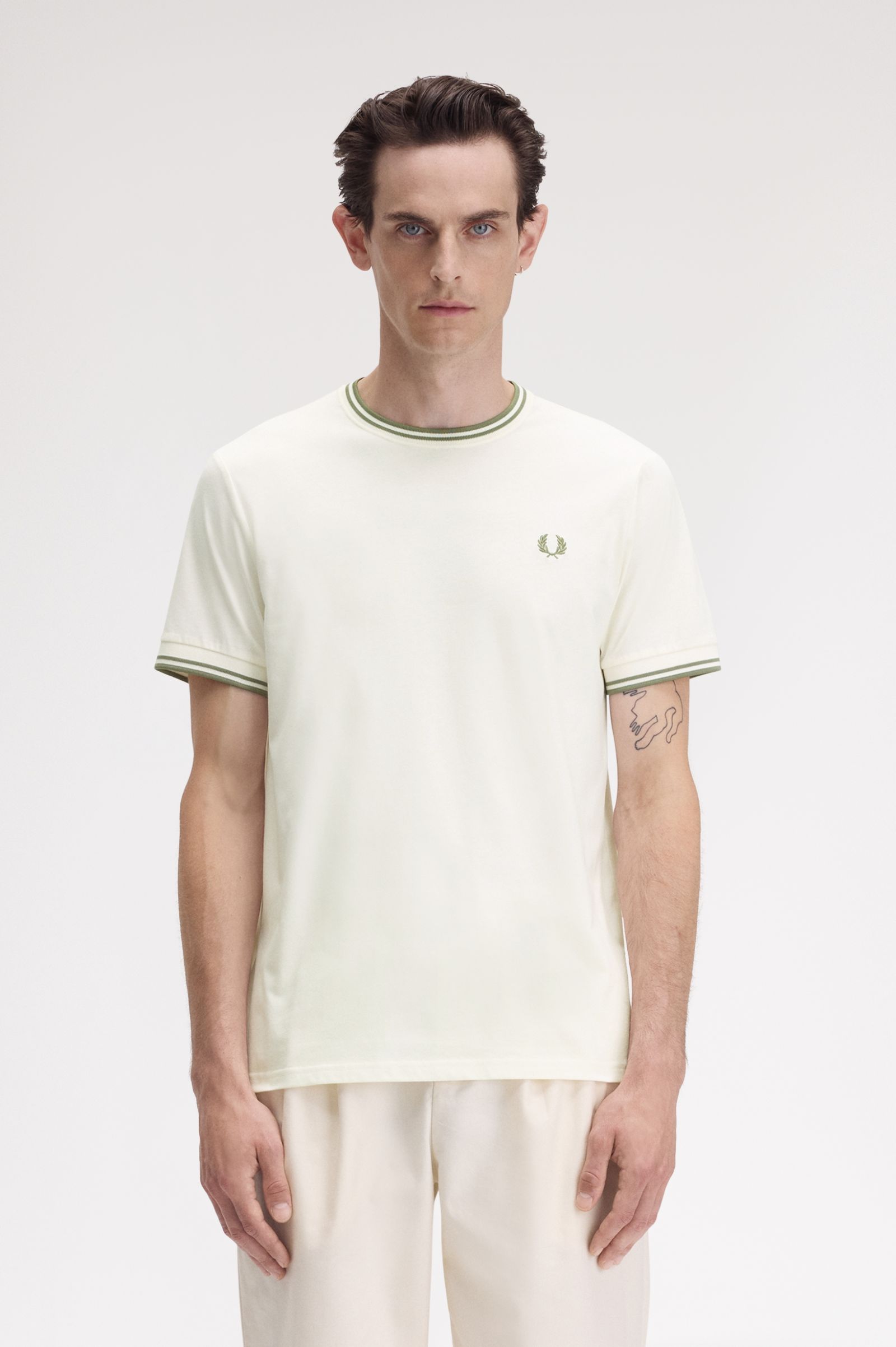 Fred Perry Twin Tipped T-Shirt in Light Ecru/Olive Mint 