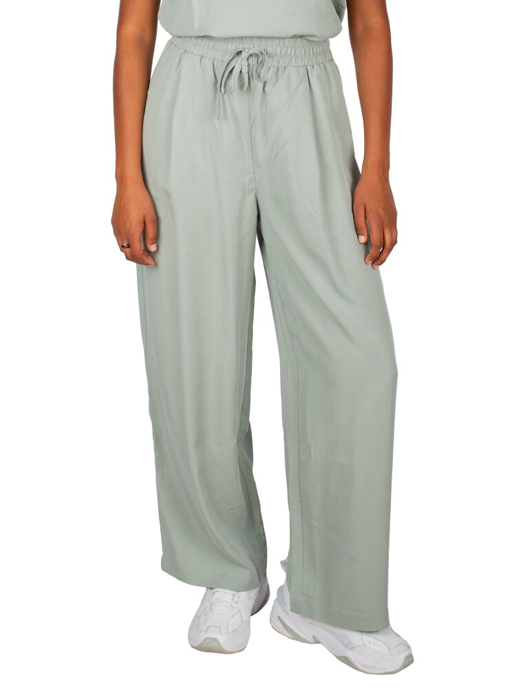 Iriedaily Tenca Pant in Sage 