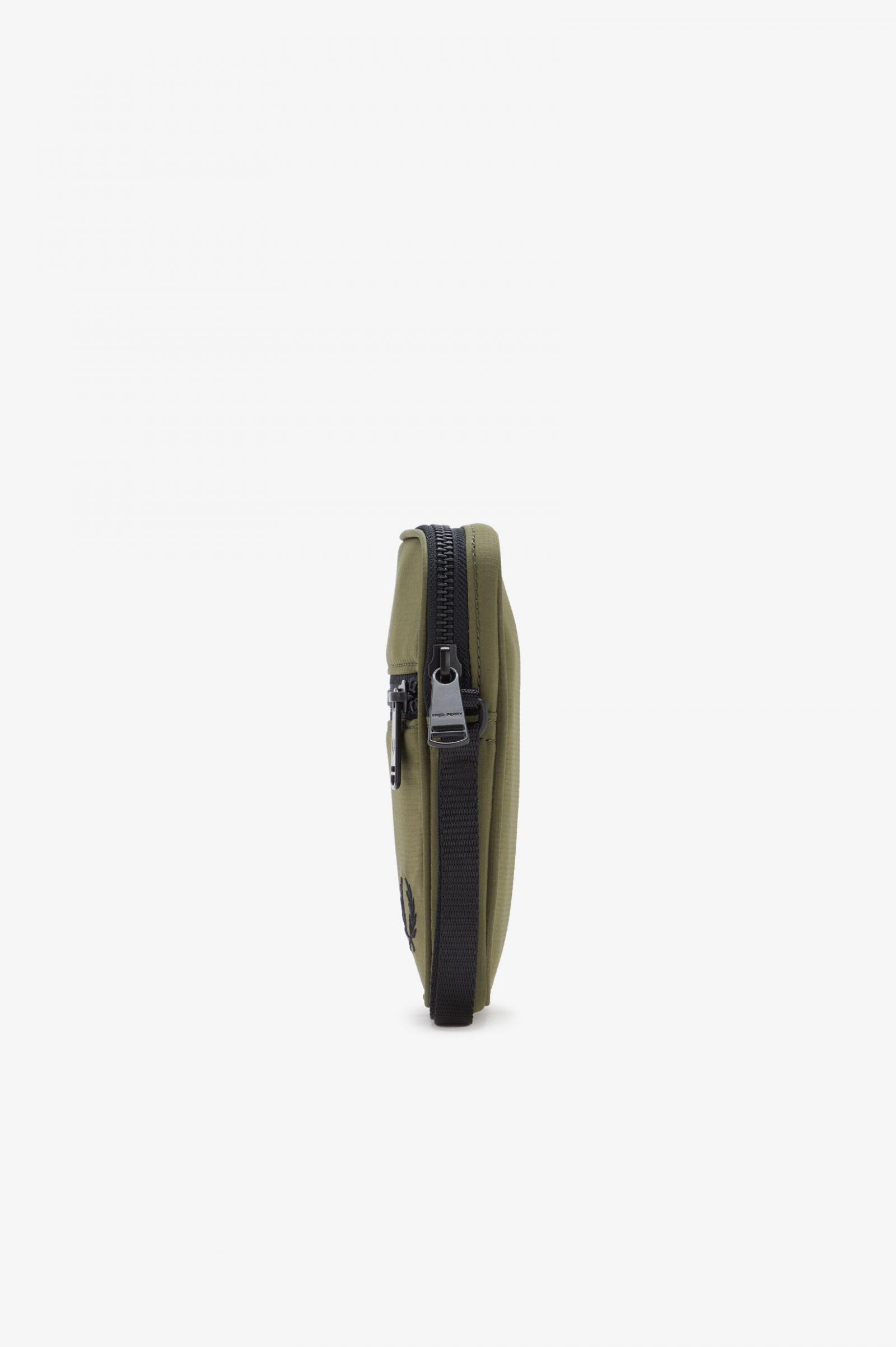 Fred Perry Ripstop-Umhängetasche 