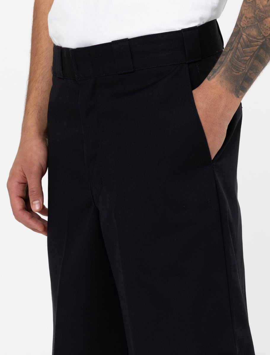 Dickies 13 Inch Multi Pocket Work Shorts in Black