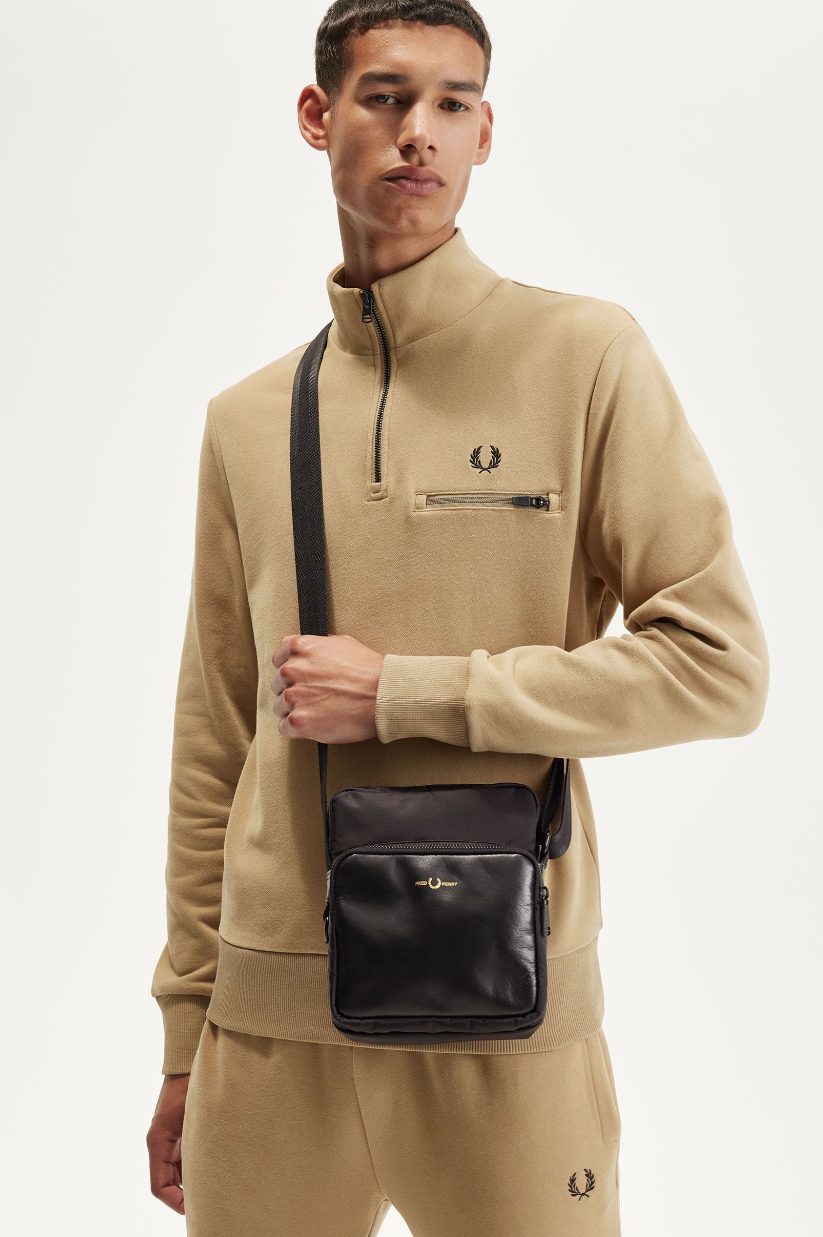 Fred Perry Nylon Twill Leather Side Bag in Black