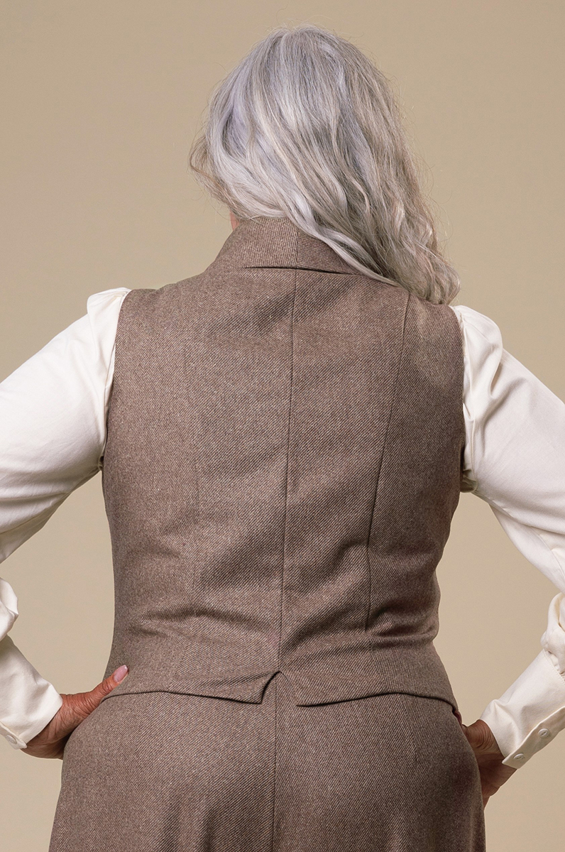 Emmy Design The Dapper Dame waistcoat in Hazelnut