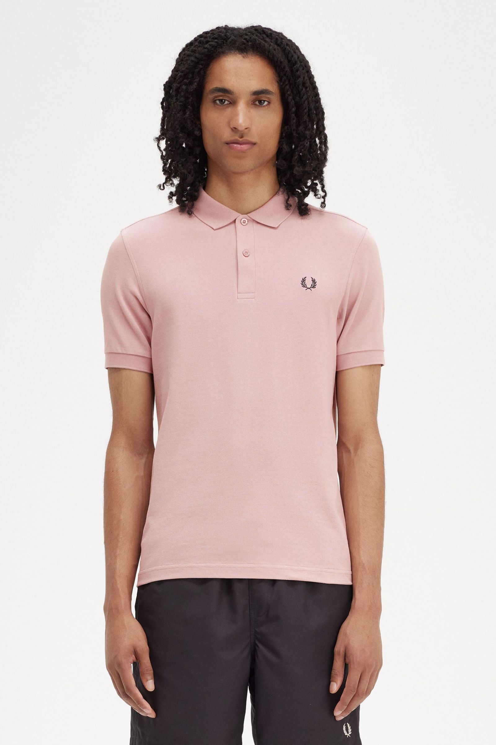 Fred Perry Plain Shirt M6000 in Dusty Rose Pink / Black