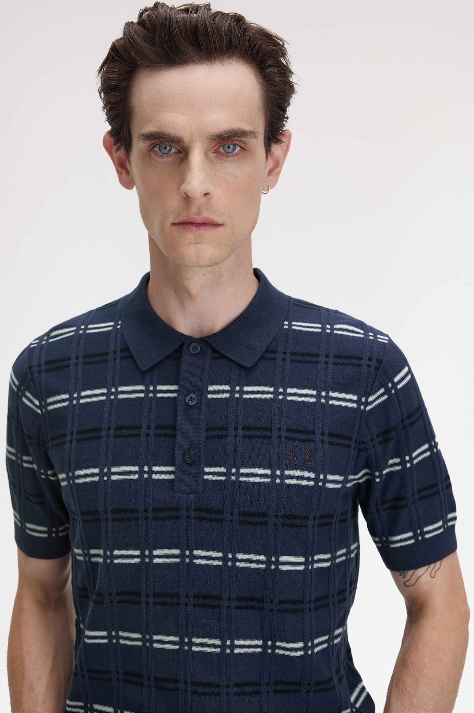 Fred Perry Striped Ribbed Knitted Shirt in Tennisblue 