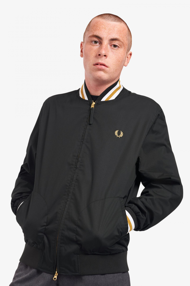 Fred Perry Bomberjacke Black J1532-XL