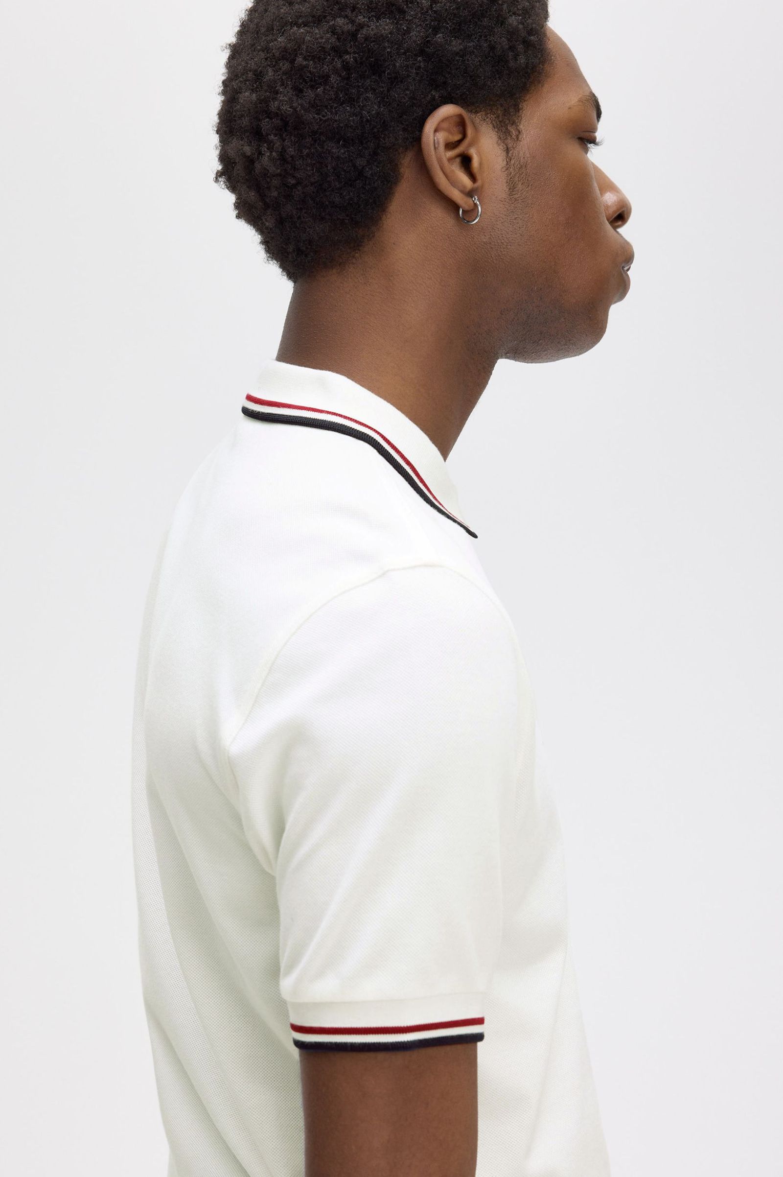 Fred Perry Twin Tipped M3600 Shirt in Snow White/Burnt Red/Navy 