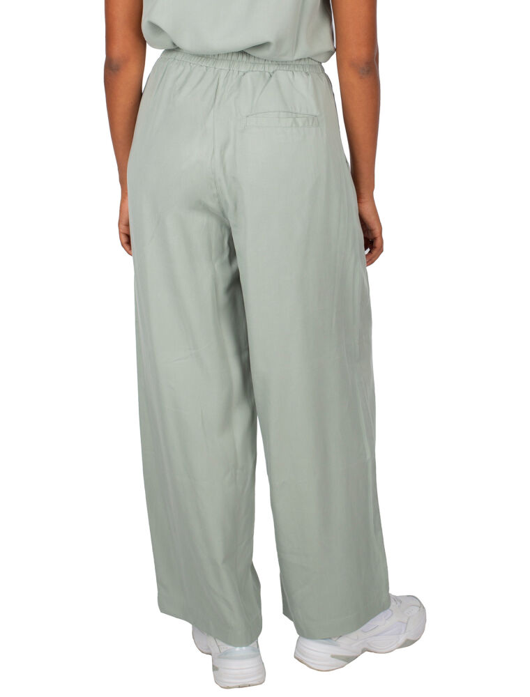 Iriedaily Tenca Pant in Sage 