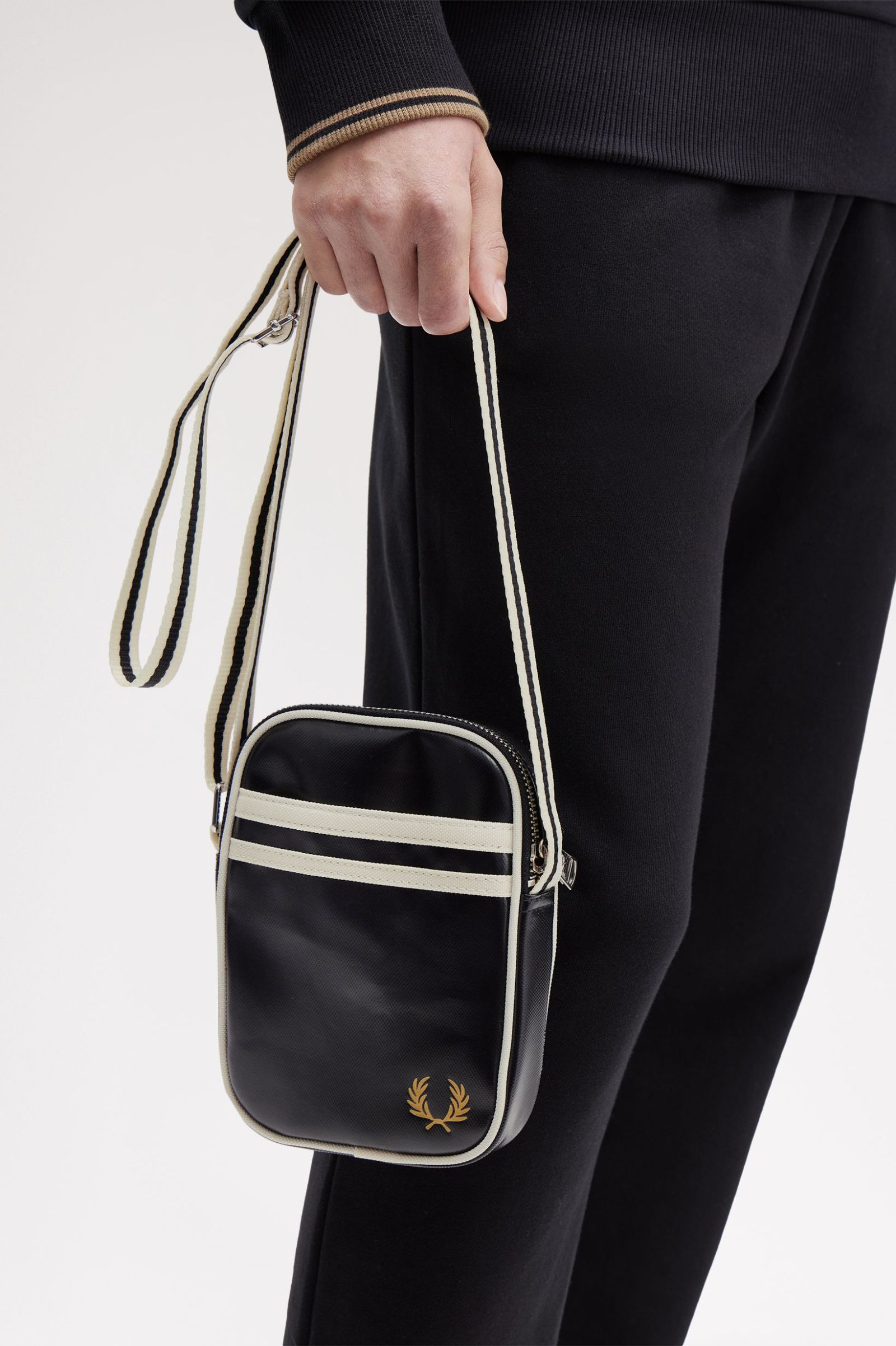 Fred Perry Classic Small Side Bag in Black/Ecru