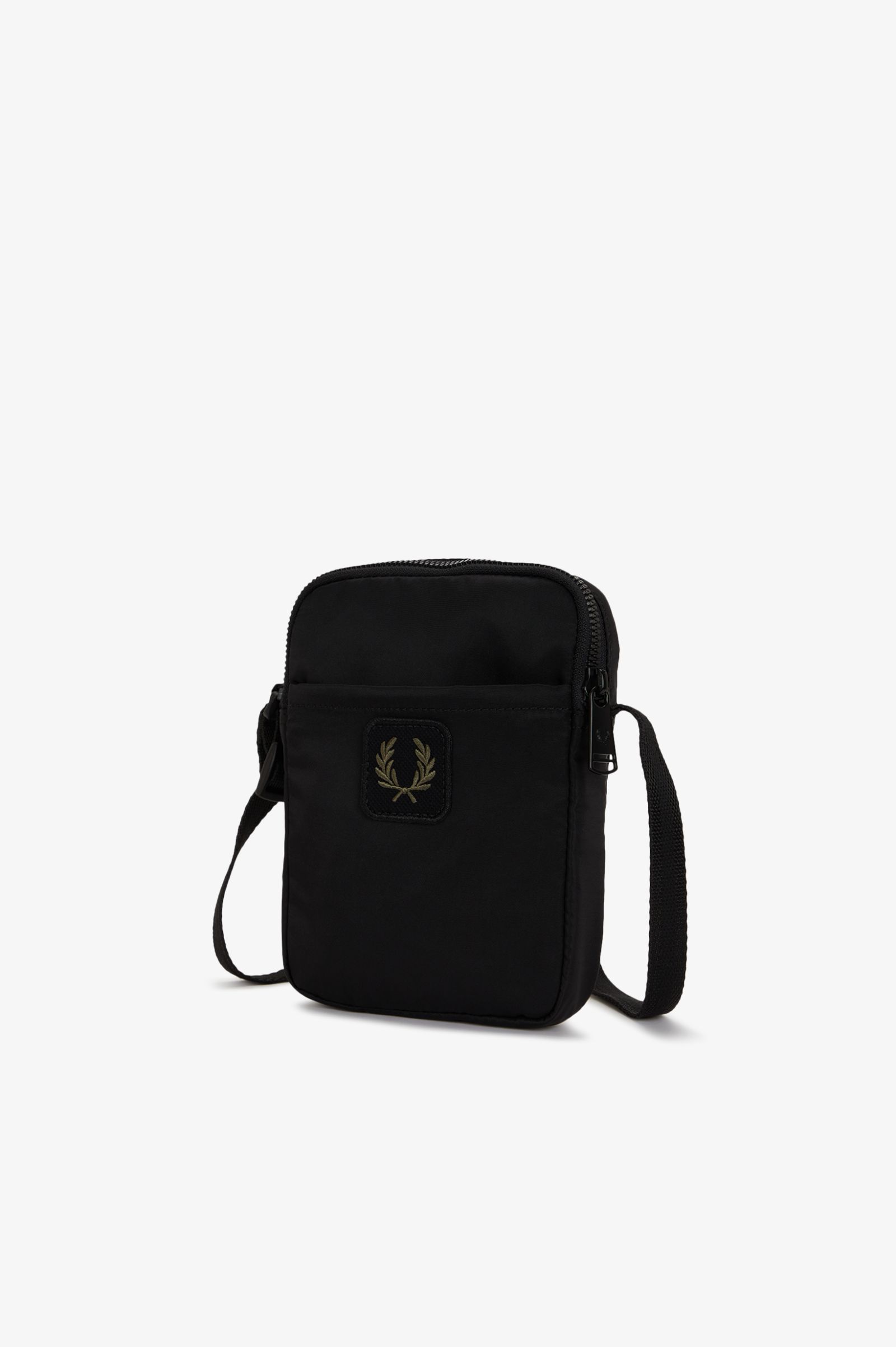 Fred Perry Crinkle Nylon Small Side (Black)
