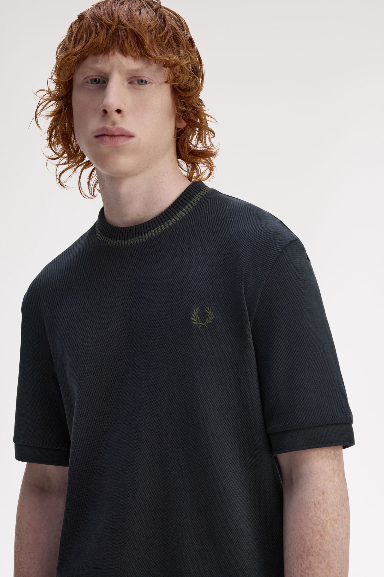 Fred Perry   Made in Portugal Crew Neck Pique T-Shirt (Navy)