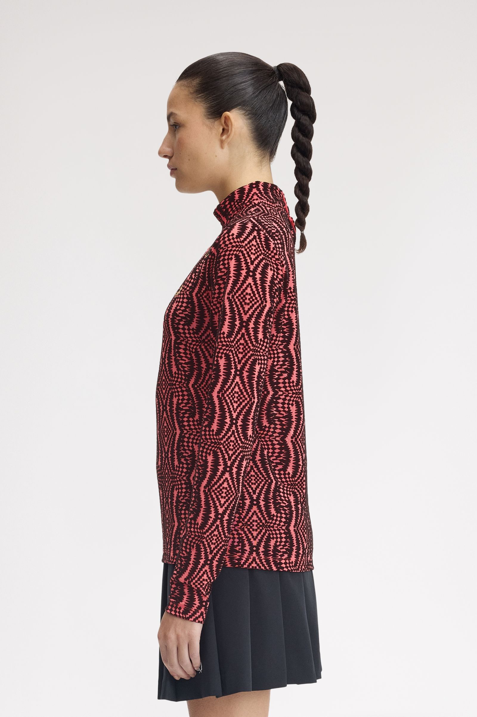 Fred Perry Amy Winehouse Flock Print Mesh Top (Flamingo Tan)