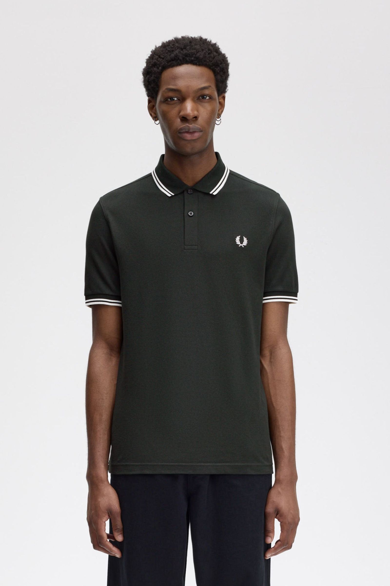Fred Perry Twin Tipped Shirt in Nightgreen/Snow White