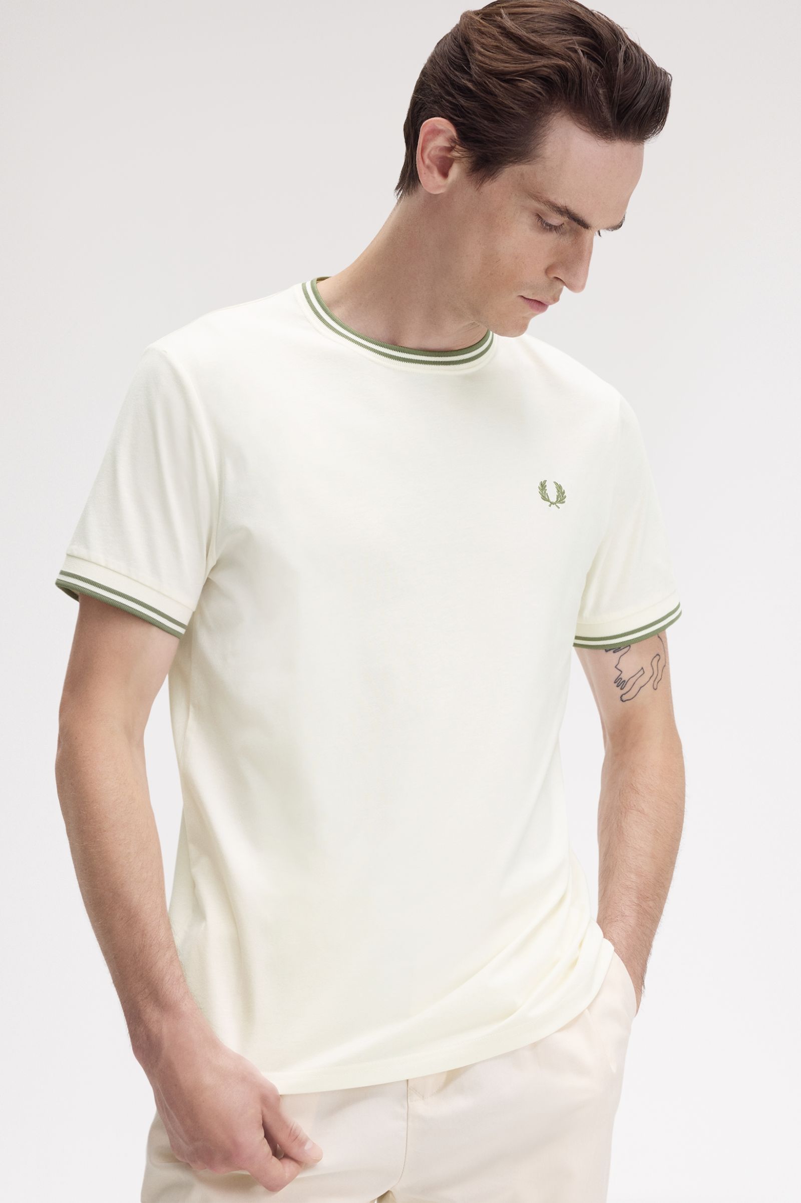 Fred Perry Twin Tipped T-Shirt in Light Ecru/Olive Mint 