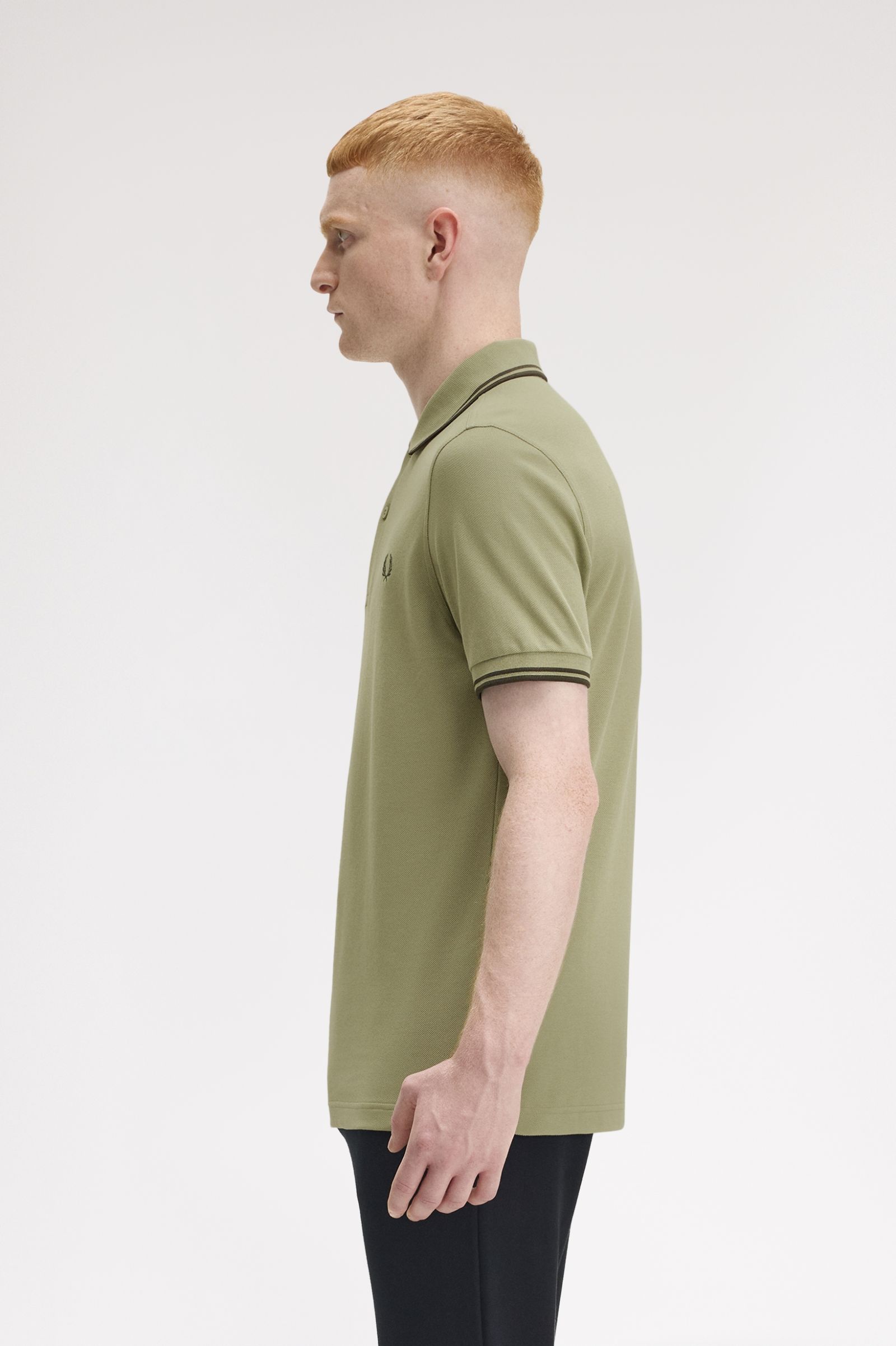 Fred Perry Shirt M3600 in Olive Mint/Night Green 