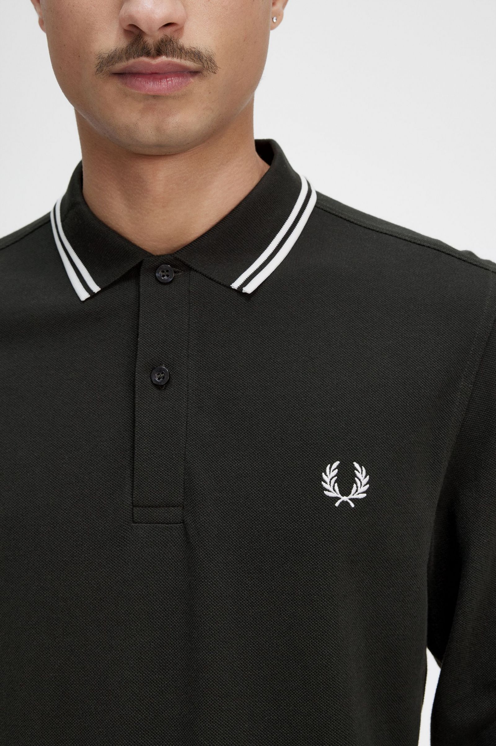 Fred Perry M3636 long sleeve tipped shirt - Nachtgrün