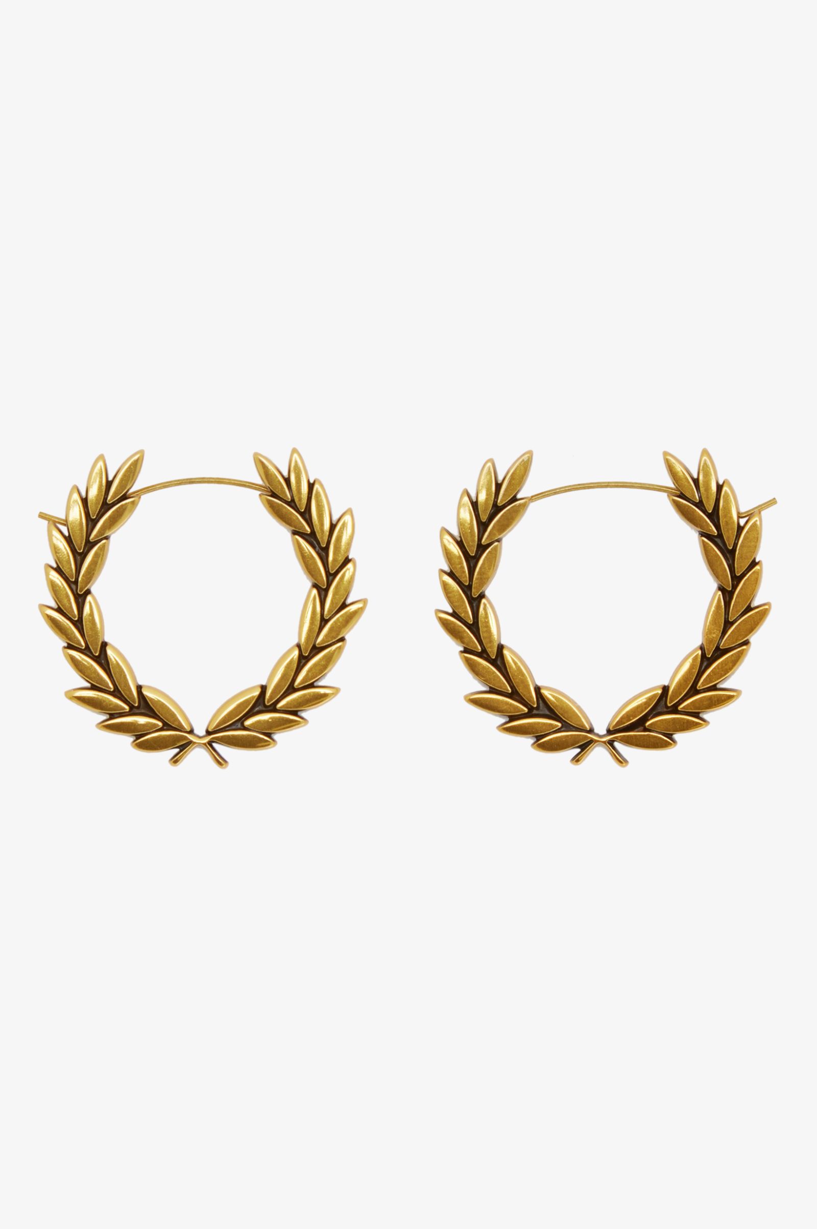 Fred Perry Laurel Wreath Earrings in Gold