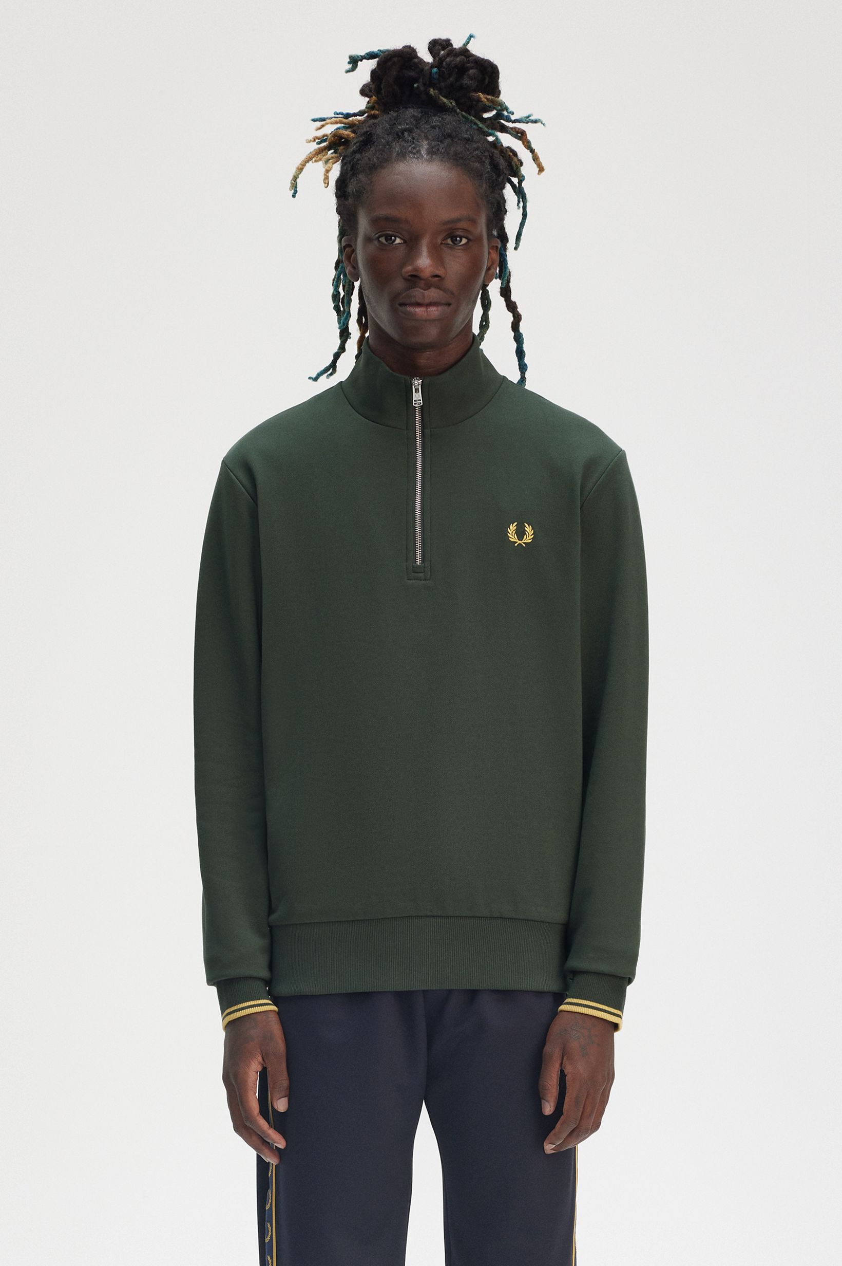 Fred Perry Half Zip Sweatshirt in Courtgreen