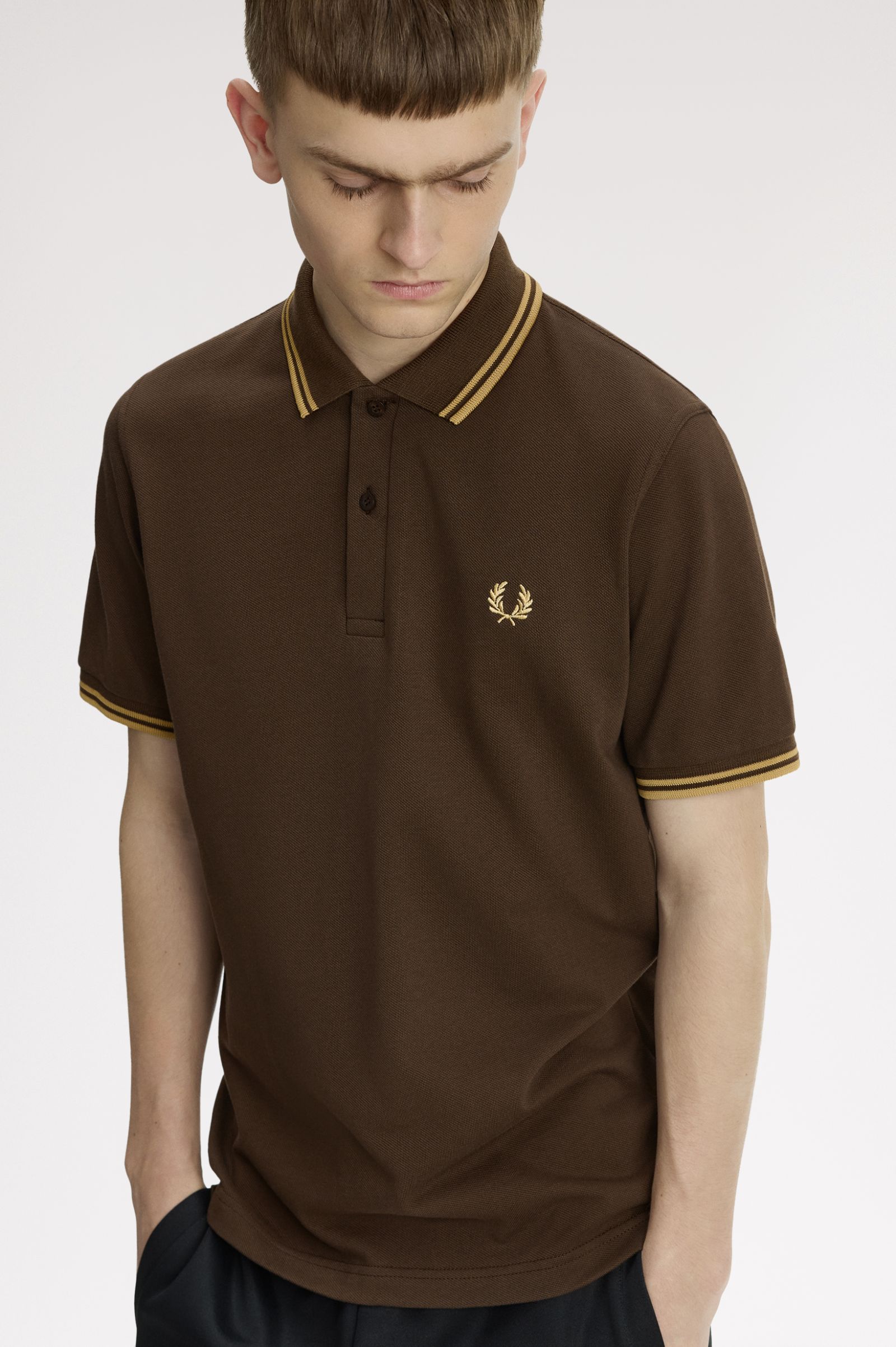 Fred Perry Made in England Twin Tipped Fred Perry Shirt (Burned Tobacco/Champagne/Champagne)