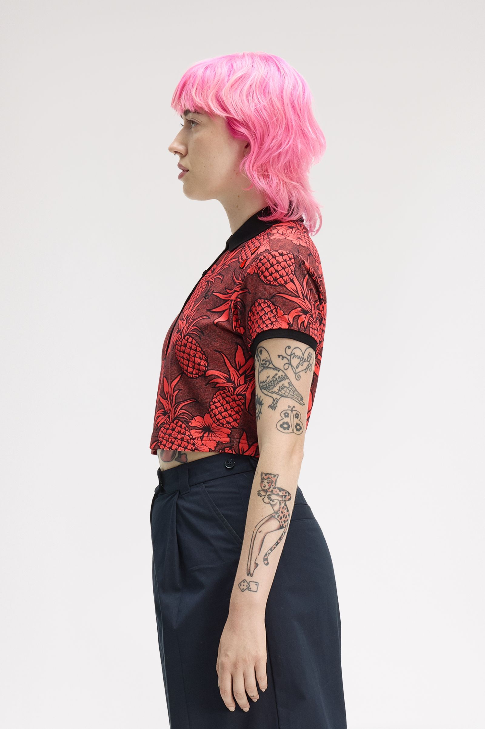 Fred Perry X Amy Winehouse Foundation Printed Polo Shirt (Strawberrycream)