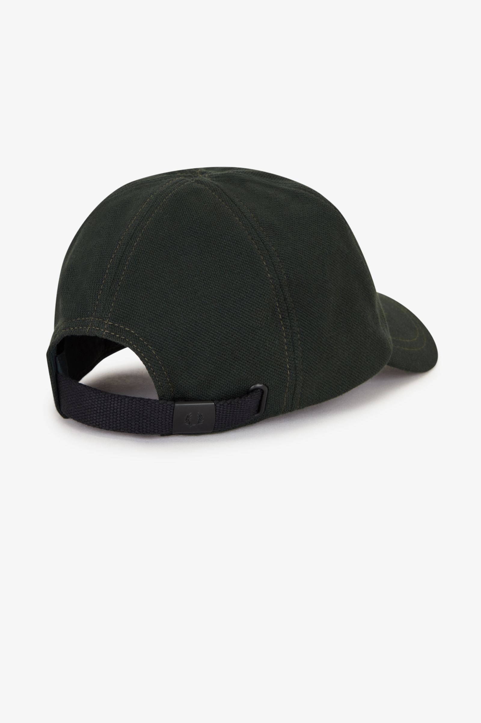 Fred Perry Classic Piqué Cap in Night Green 