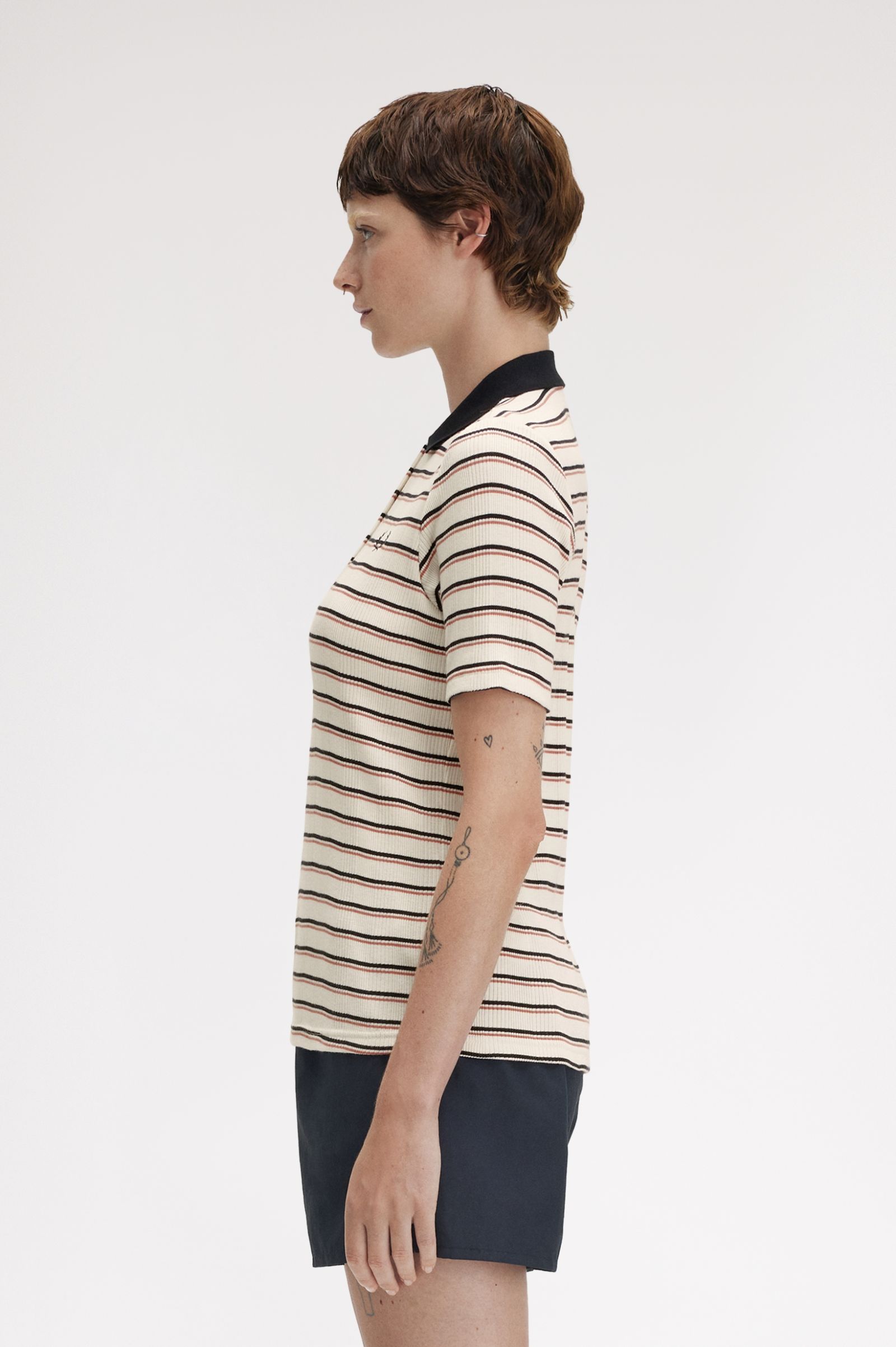 Fred Perry Stibed Ribbed Polo Shirt in Silky Peach