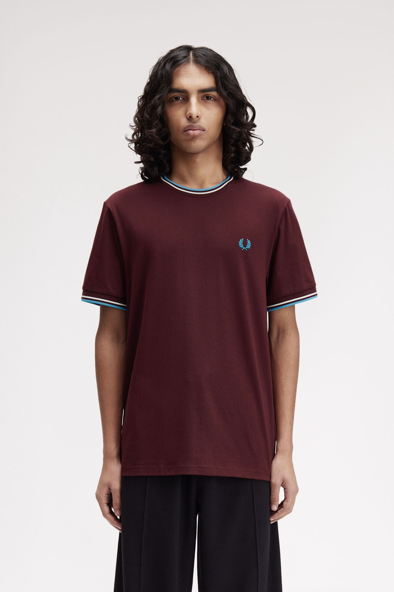 Fred Perry Twin Tipped T-Shirt in Oxblood/Ecru/Court Blue  