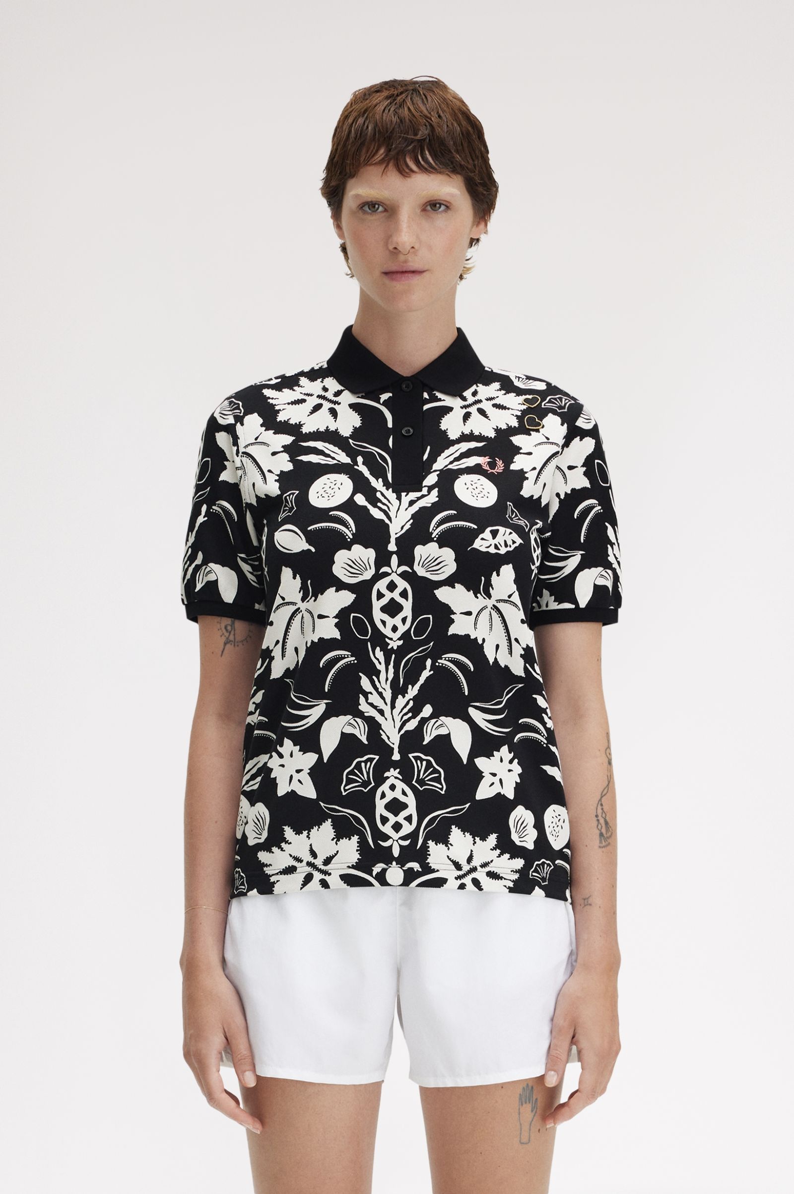 Fred Perry Amy Winehouse Printed Shirt in Black 