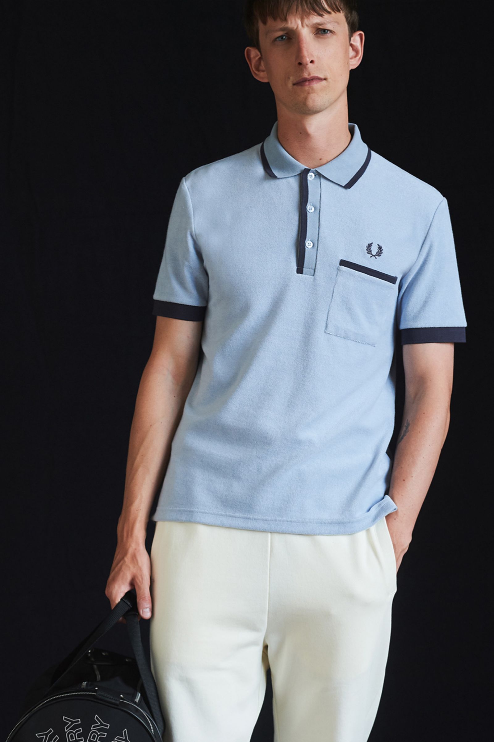 Fred Perry Poloshirt aus Frottee in Fog Blue