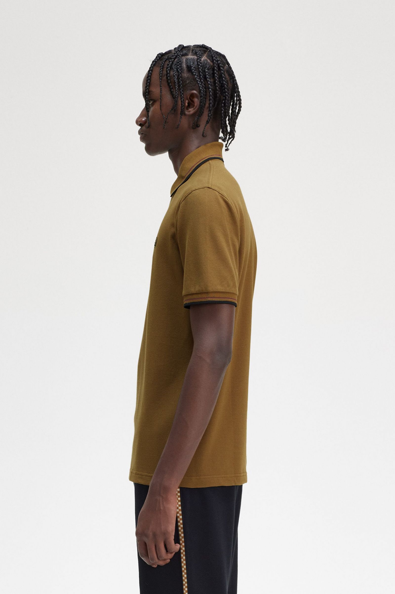 Fred Perry Twin Tipped Shirt in Dark Caramel