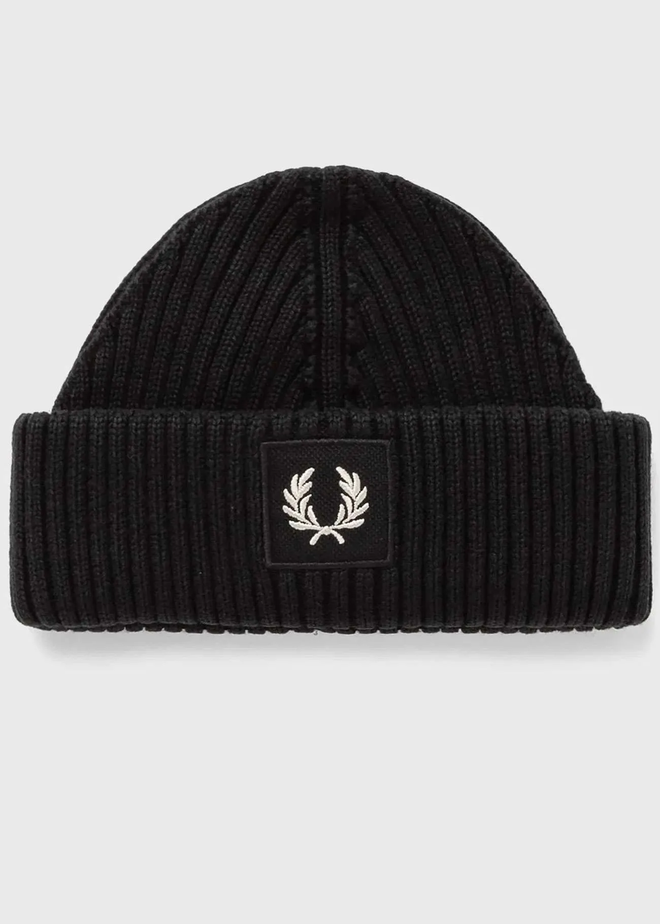 Fred Perry Patch Brand Chunky Rib Beanie in Black 