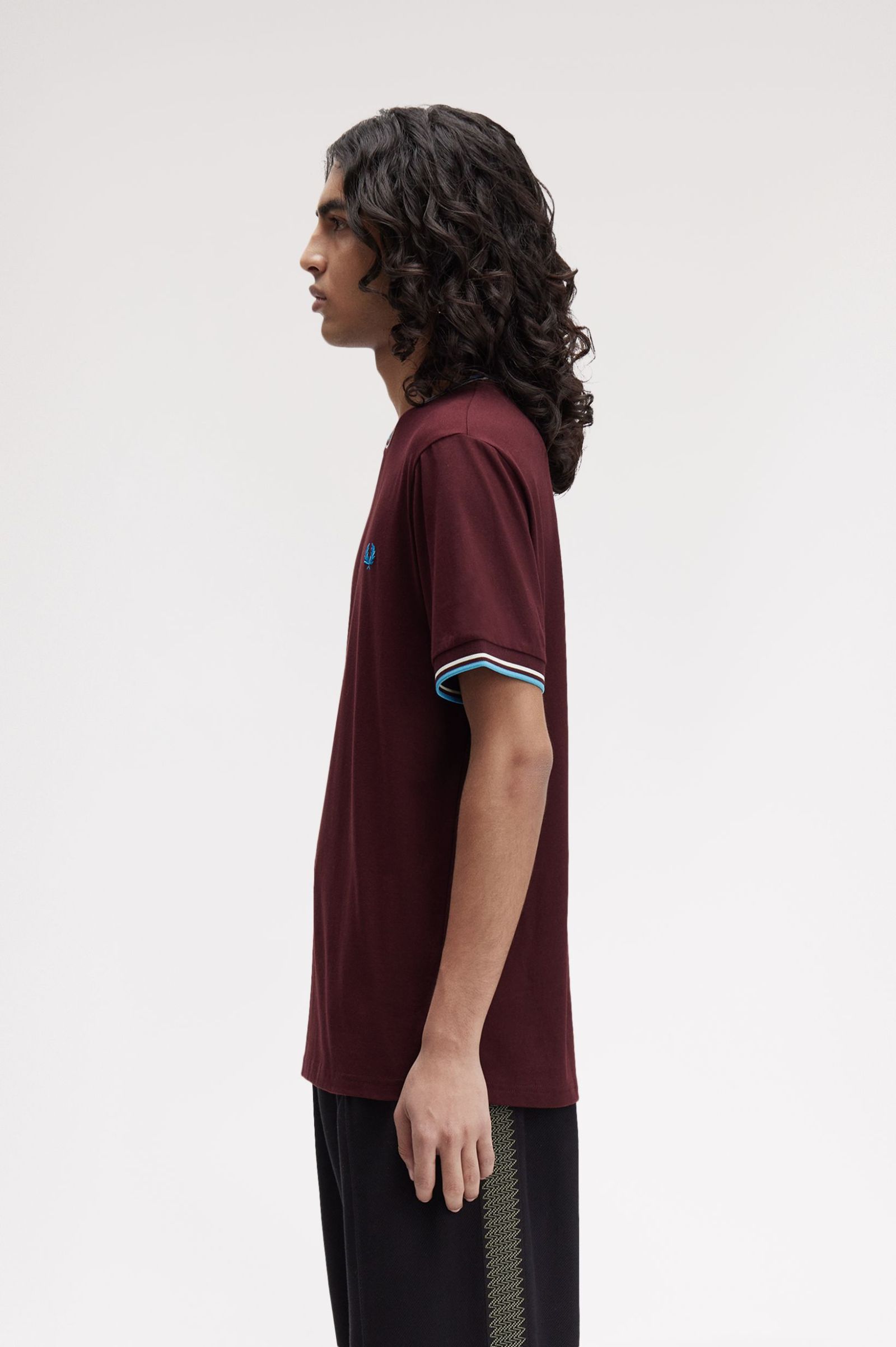 Fred Perry Twin Tipped T-Shirt in Oxblood/Ecru/Court Blue  
