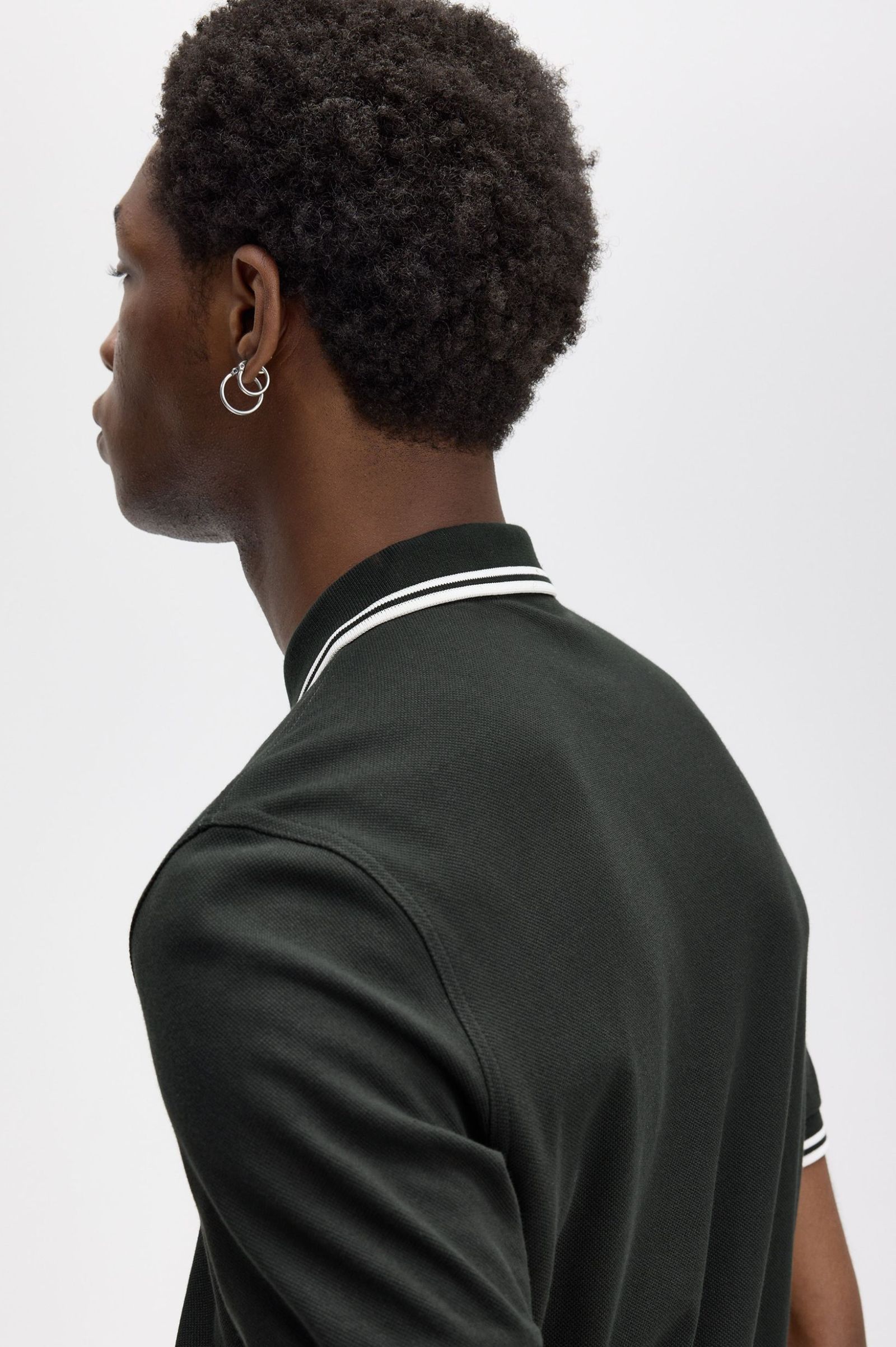 Fred Perry Twin Tipped Shirt in Nightgreen/Snow White