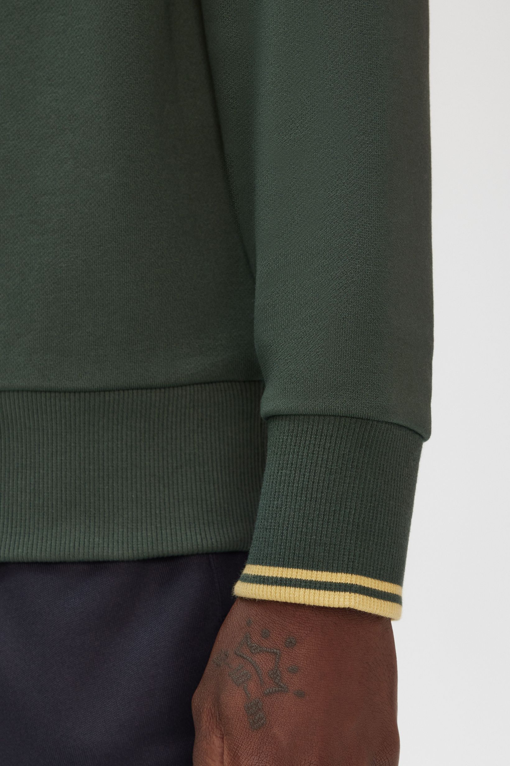 Fred Perry Half Zip Sweatshirt in Courtgreen