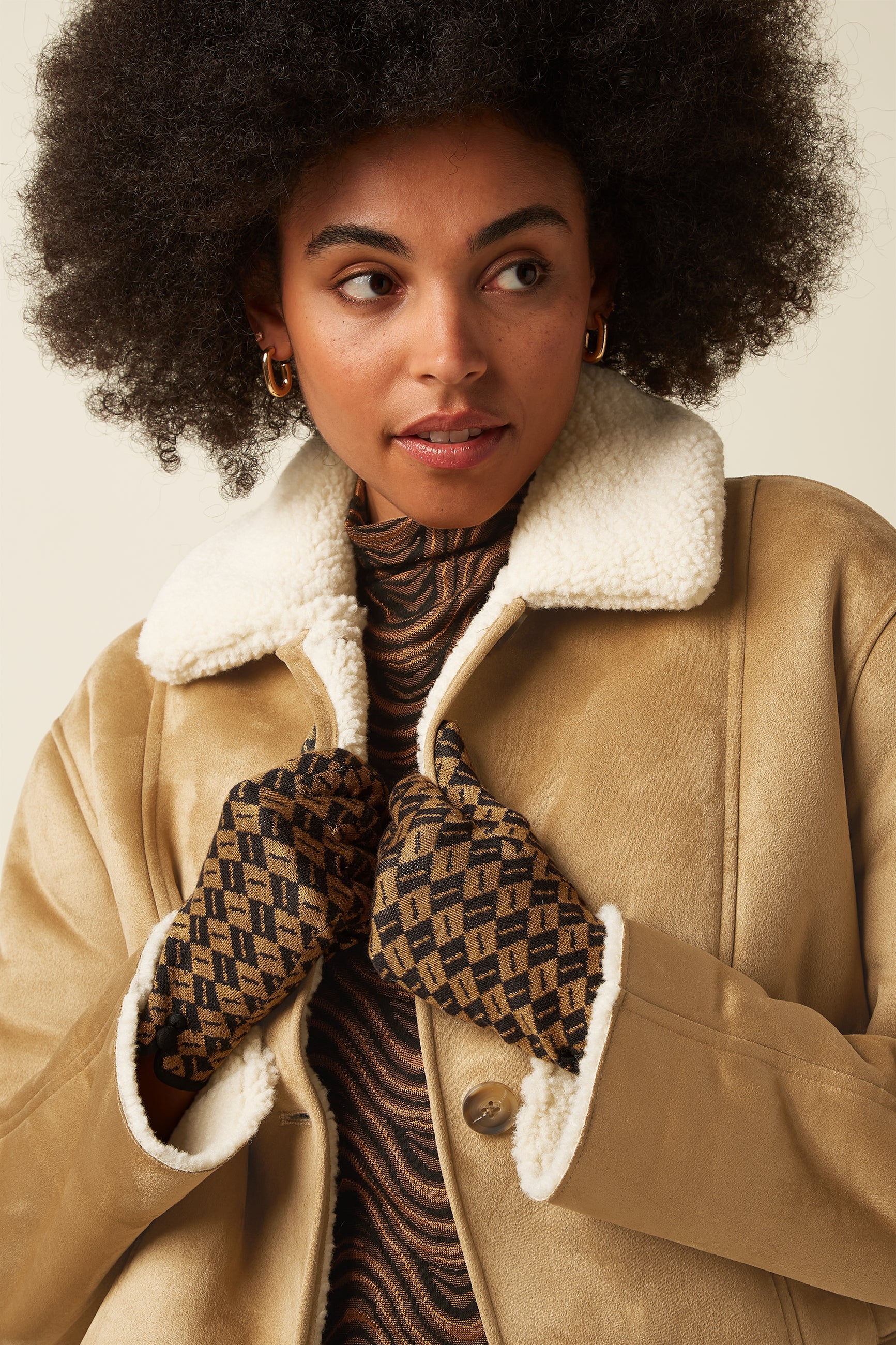 King Louie Leaf Glove (Golden Brown)
