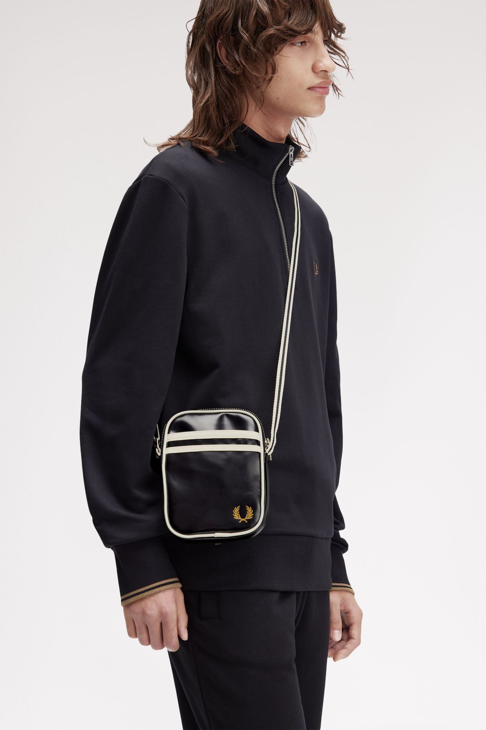 Fred Perry Classic Small Side Bag in Black/Ecru