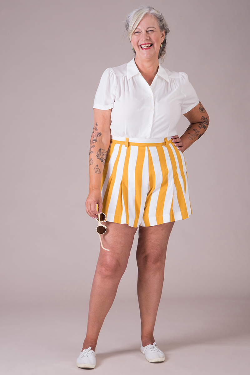 Emmy Design Holiday Shorts in Yellow/White