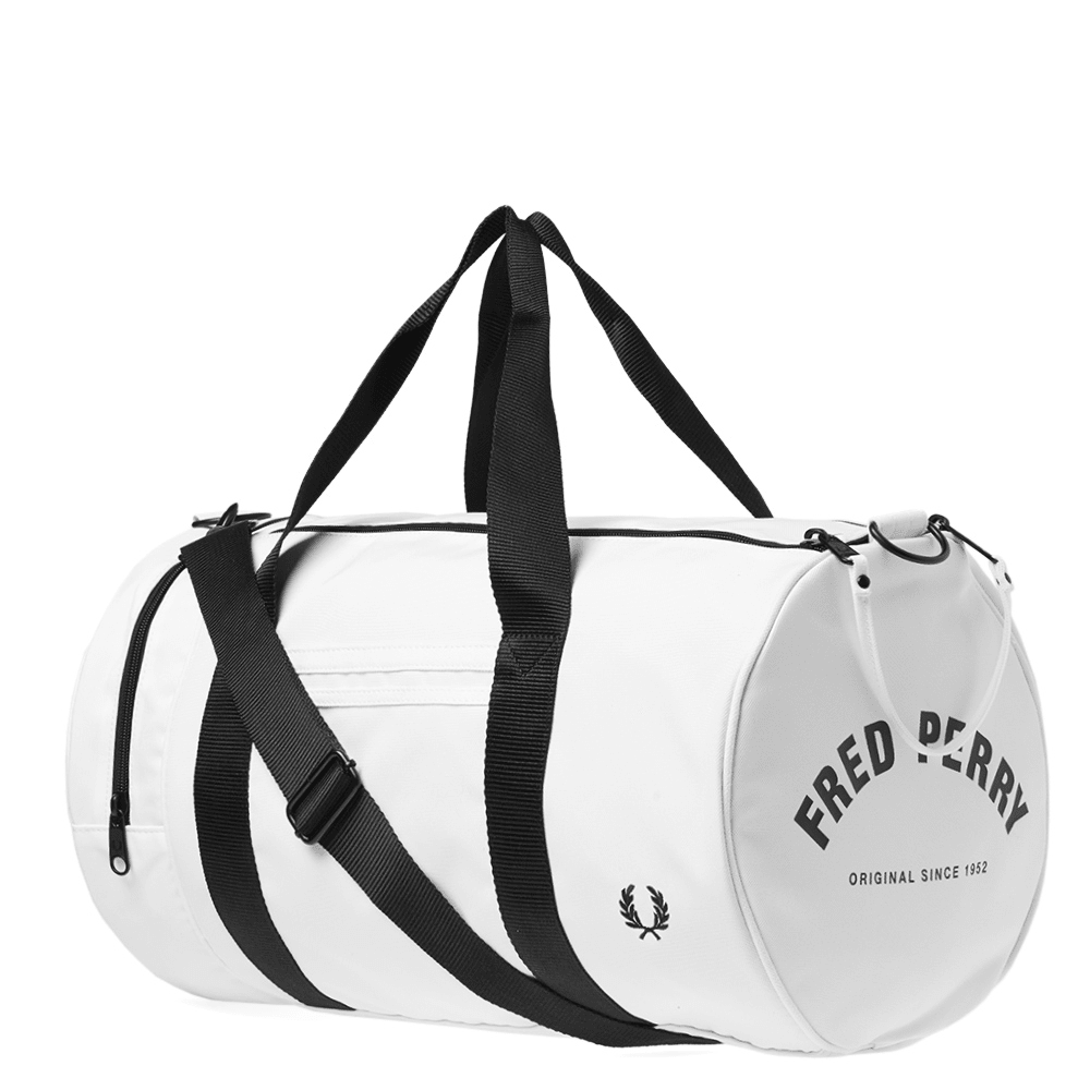Fred Perry Twin Tipped Barrel Bag in Snow White