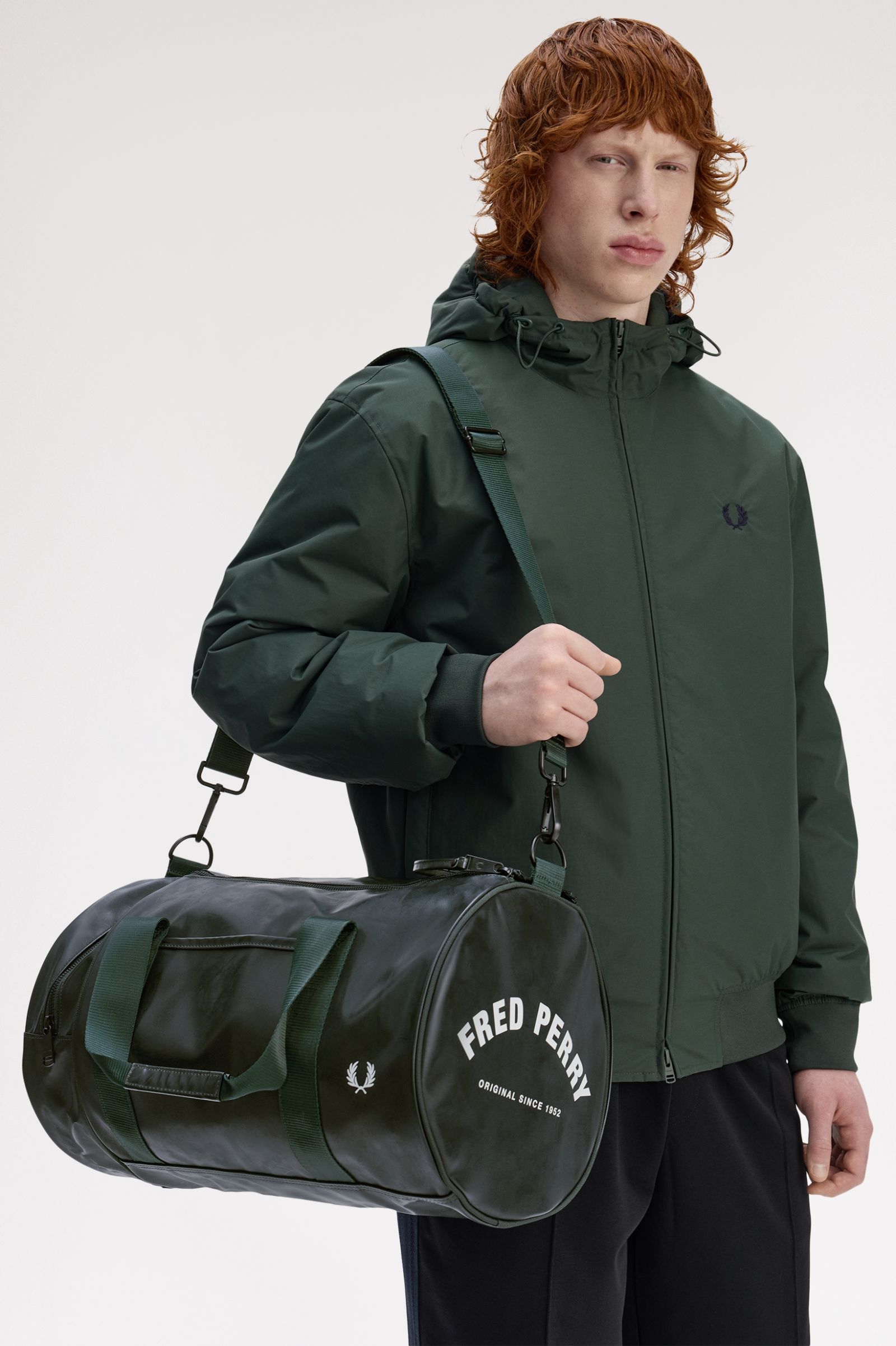 Fred Perry Tonal Barrel Bag (Night Green)