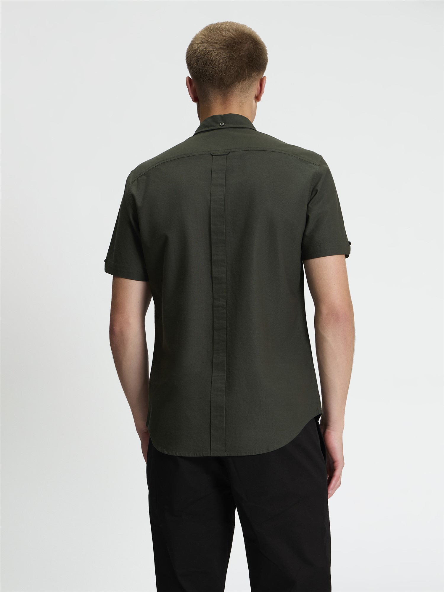 Ben Sherman Short Sleeve Signature Oxford Shirt (Lotus Green)