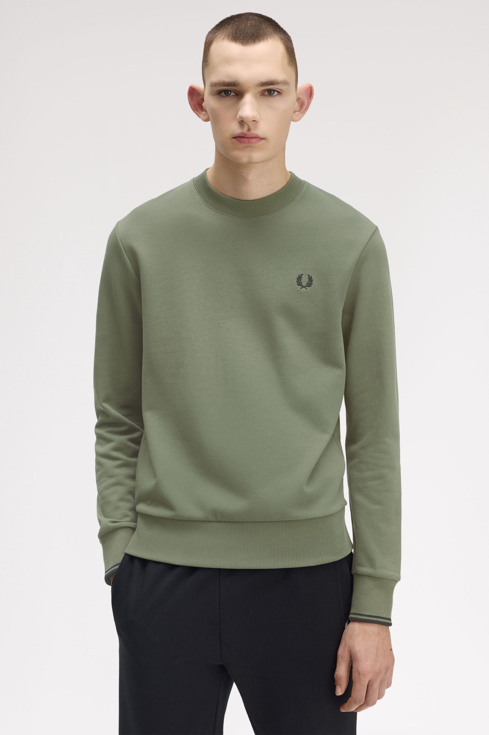 Fred Perry Crew Neck Sweatshirt (Laurelwreathgreen/Black)