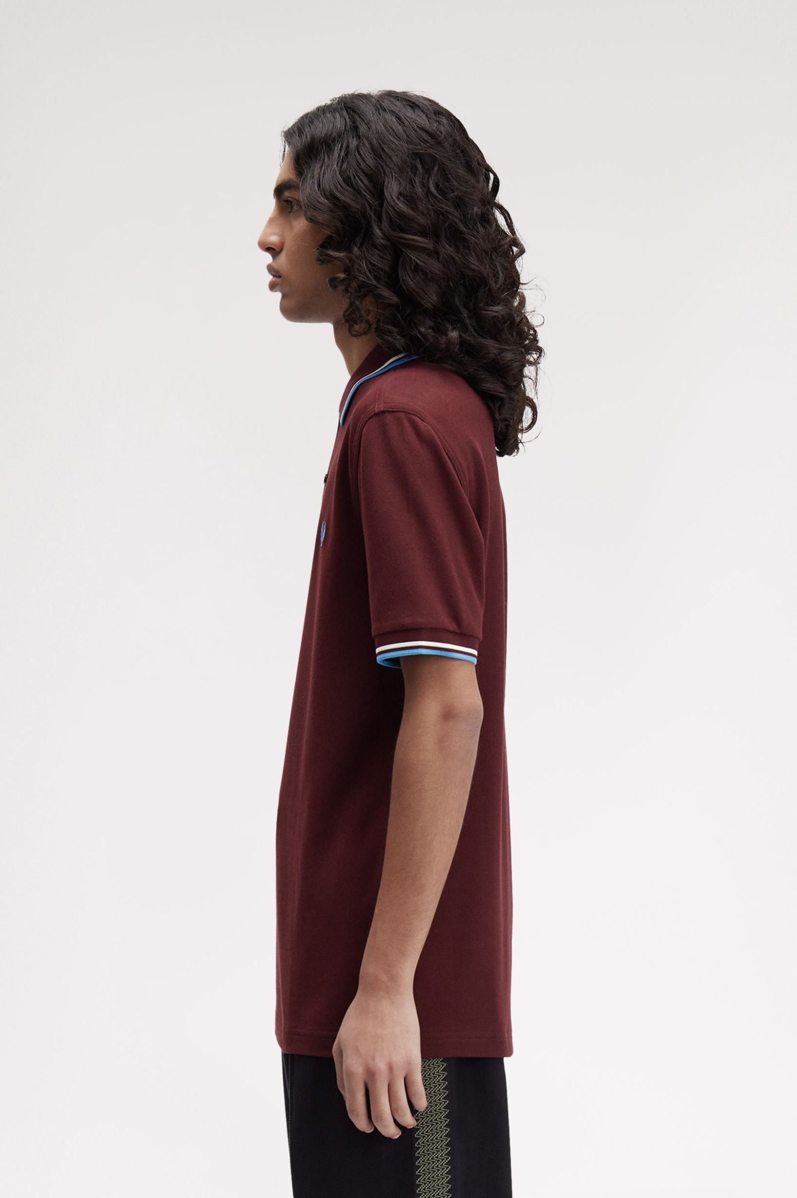 Fred Perry Twin Tipped Shirt in Oxblood/ Ecru/ Court Blue