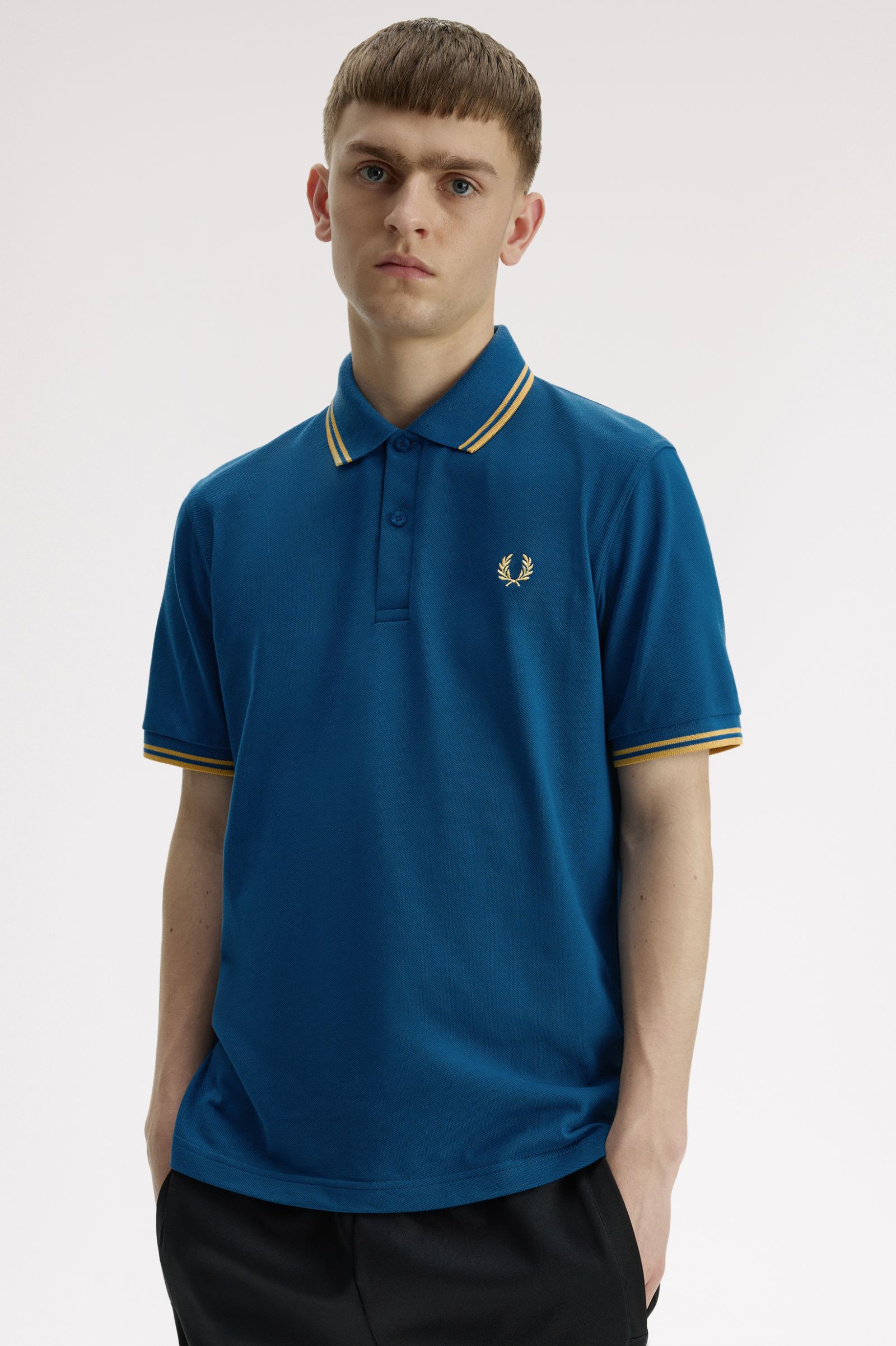 Fred Perry Twin Tipped Fred Perry Shirt (Royal Blue/Champagne)